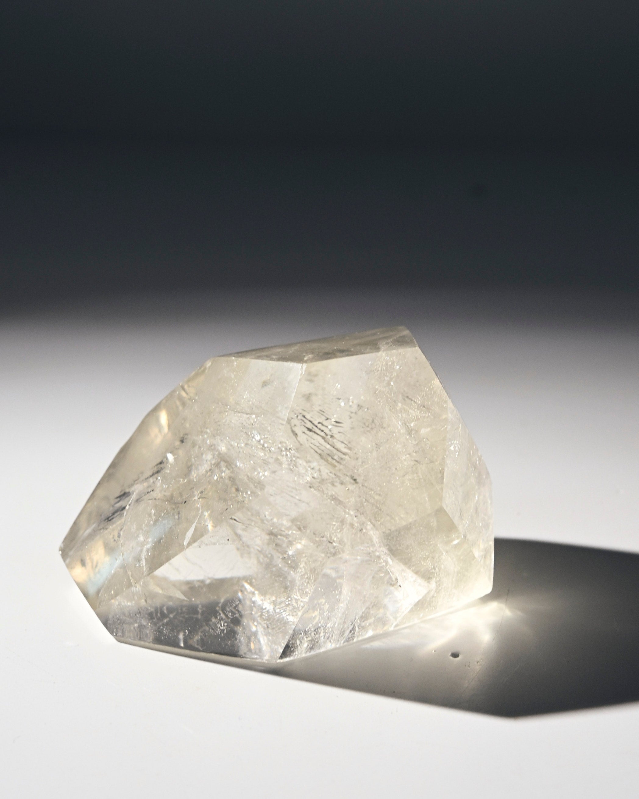 Geometric Quartz Crystal 3 Inch - Natural Healing Stone for Home Decor, Meditation & Spiritual Gifts | Perfect for Office Desk, Yoga Space & Feng Shui