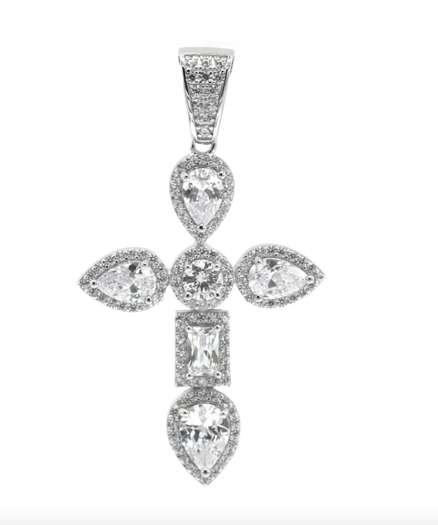 Akinrele Cross Pendant Necklace for Women - Elegant Stainless Steel Jewelry Gift for Her - Perfect for Everyday Wear, Parties & Special Occasions
