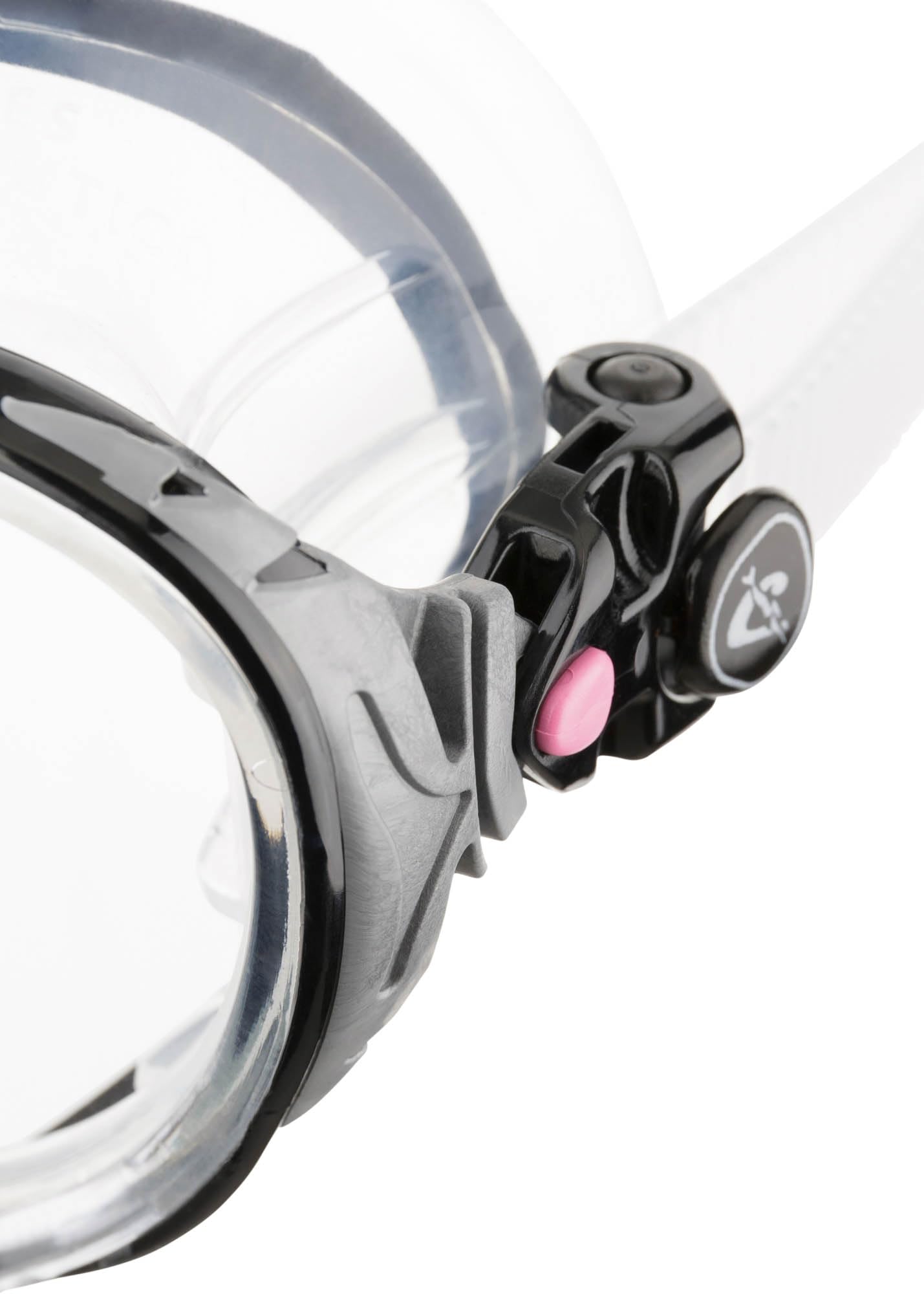 Cressi Scuba Diving Mask with Tear Drop Lenses - Enhanced Visibility for Underwater Exploration