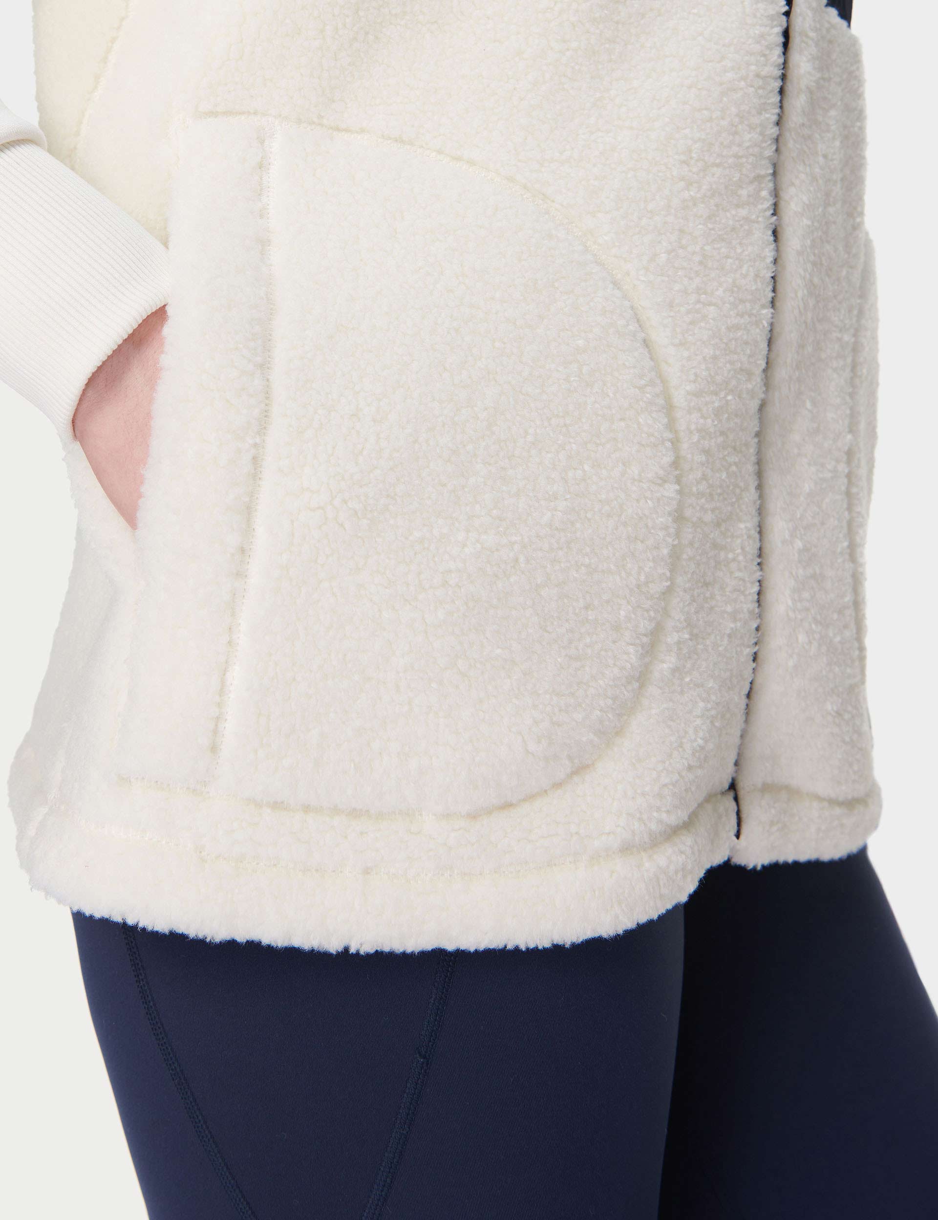 Soft Plush Gilet in Lily White - Cozy Winter Vest for Women, Perfect for Outdoor Activities & Casual Wear