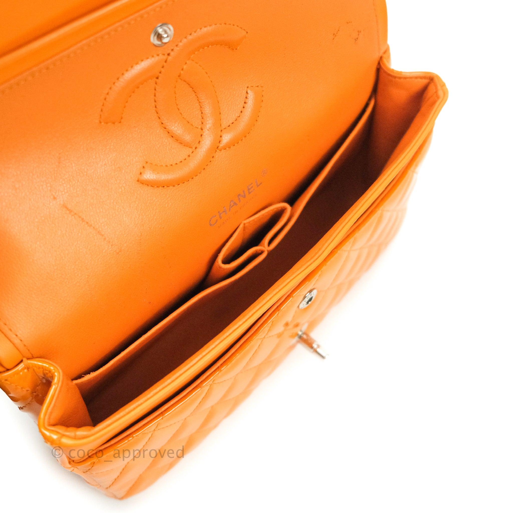 Chanel Classic M/L Medium Double Flap Bag in Orange Patent Leather with Silver Hardware - Perfect for Evening Events & Luxury Fashion Accessories
