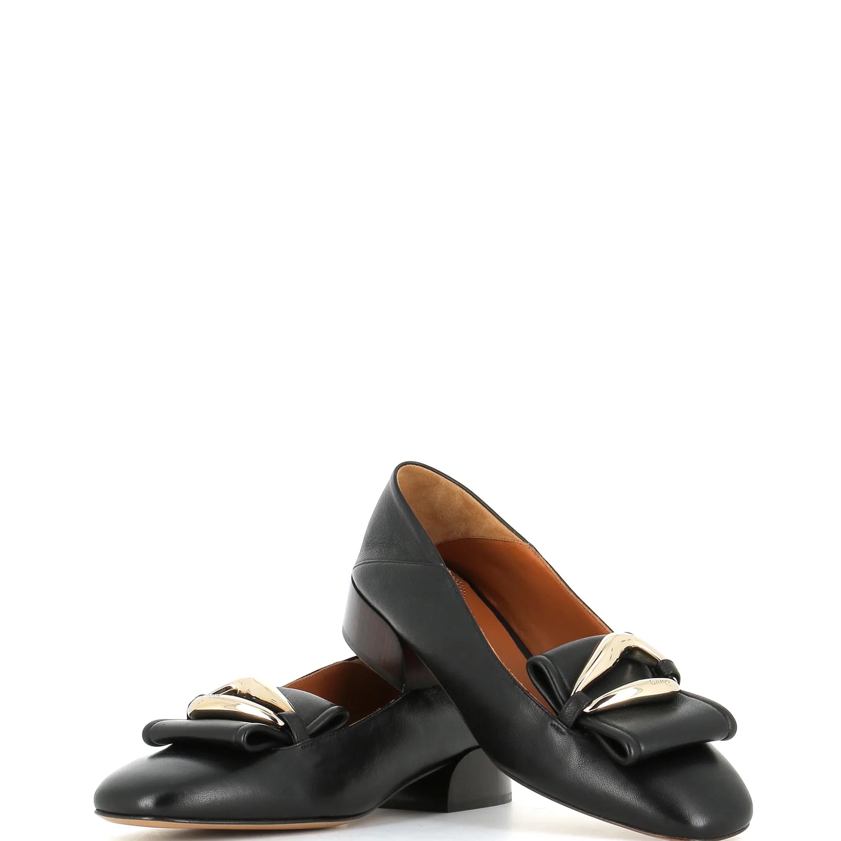 Elegant Black Kiss Loafer Shoes for Women - Comfortable Slip-On Dress Flats for Office, Business & Casual Wear