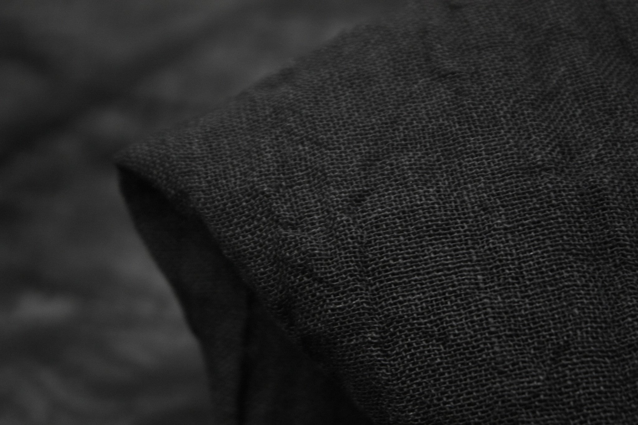 Premium Coal Crinkled Washed Linen Fabric - Soft & Durable Textile for Home Decor, DIY Crafts & Fashion Sewing Projects | Perfect for Curtains, Table Runners & Clothing