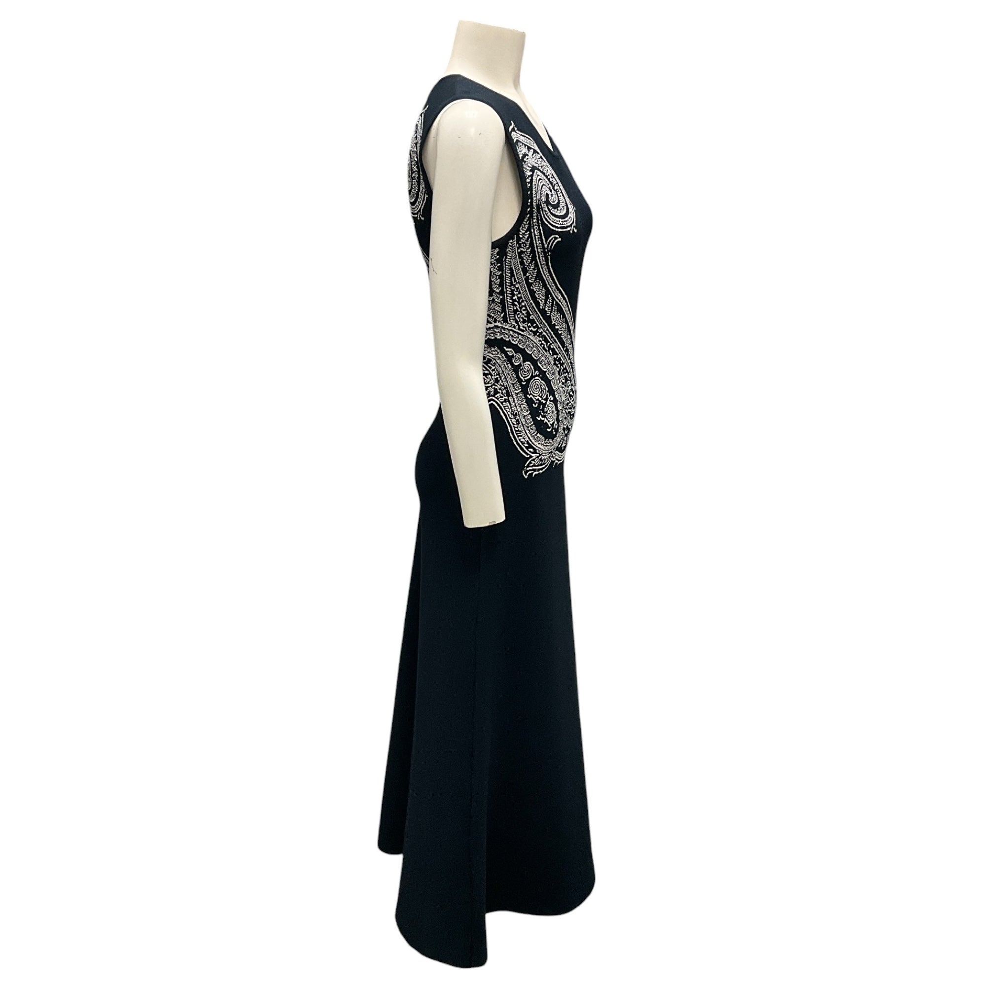 Etro Navy & White 2022 Paisley Print Sleeveless Knit Midi Dress for Women | Summer Beach Party, Wedding Guest, Cocktail Attire