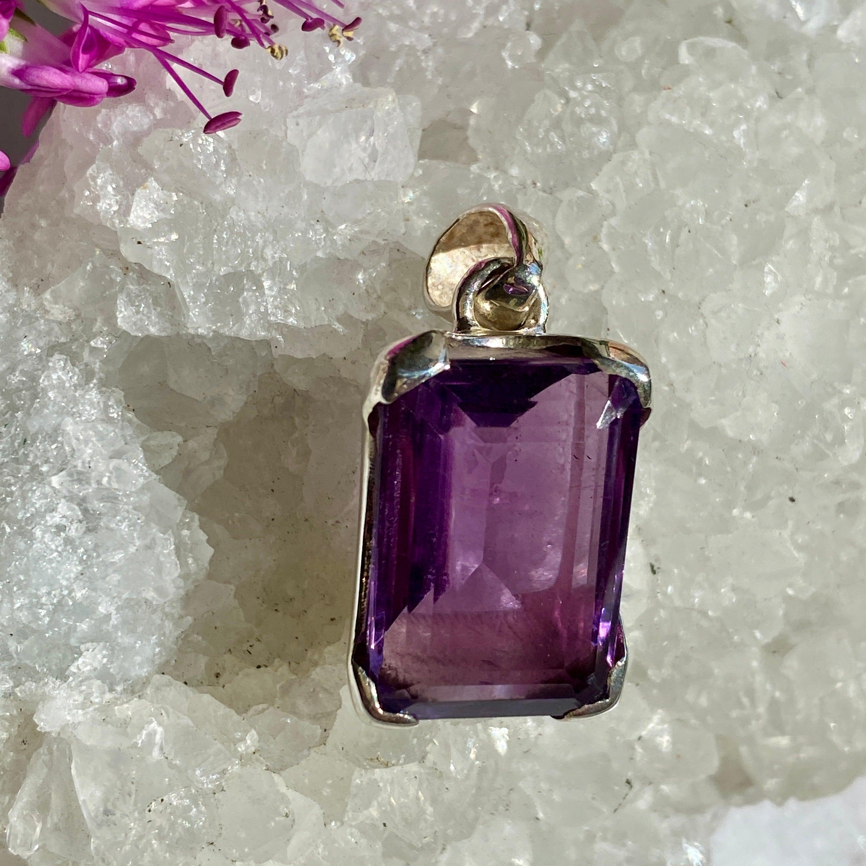 Natural Amethyst Faceted Rectangle Pendant Necklace KPGJ2715 - Elegant Jewelry for Women, Perfect for Gifts, Parties & Special Occasions