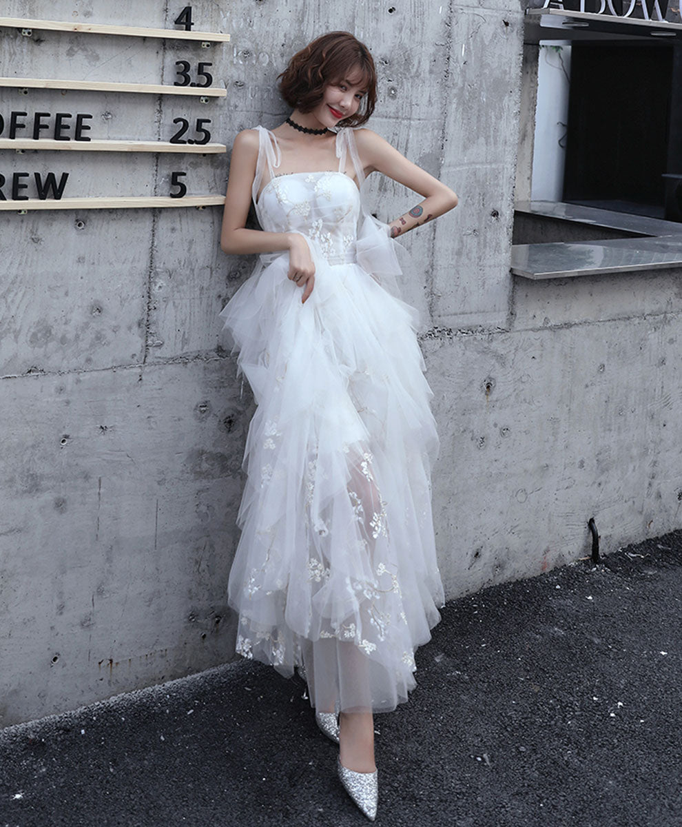 Elegant White Sweetheart Tulle Prom Dress for Homecoming & Formal Events - Perfect for Dances, Weddings & Special Occasions