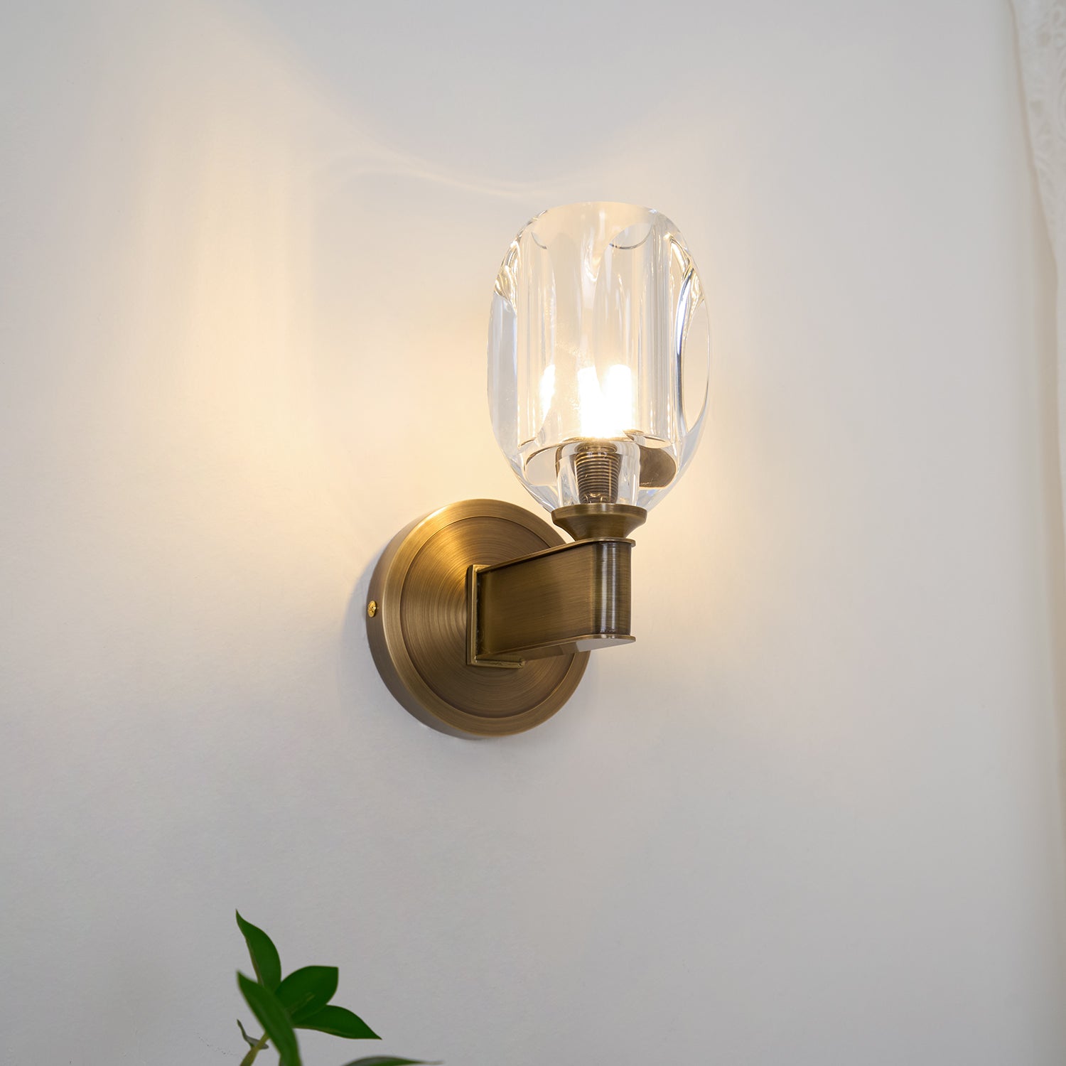 Diamond Crystal Wall Sconce Light Fixture - Elegant Glass Sconce Lighting for Bedroom, Living Room & Hallway Decor