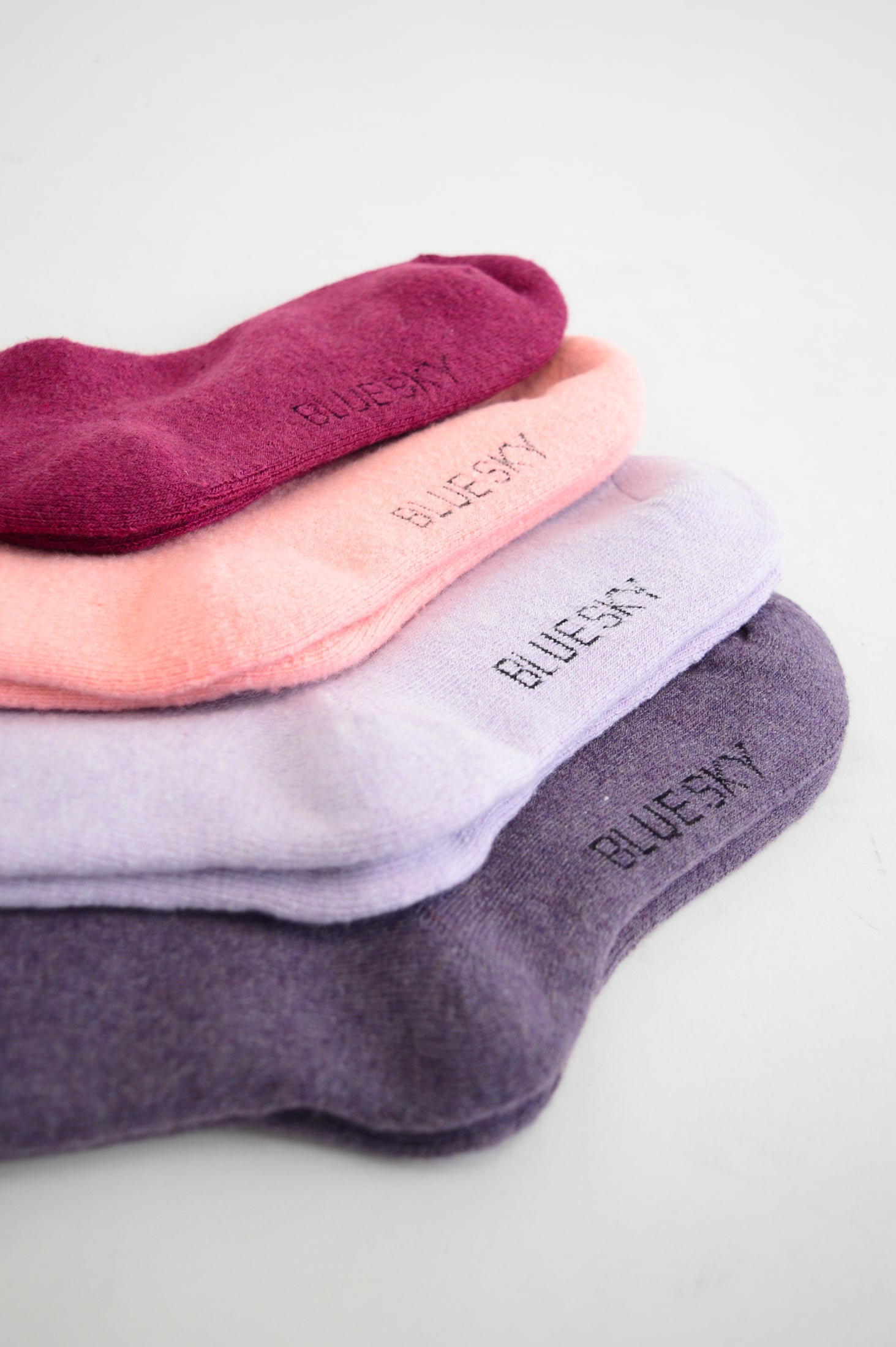 Women's Merino Wool Socks - Soft & Warm Winter Hiking Socks for Women - Perfect for Outdoor Activities, Hiking & Cold Weather Comfort