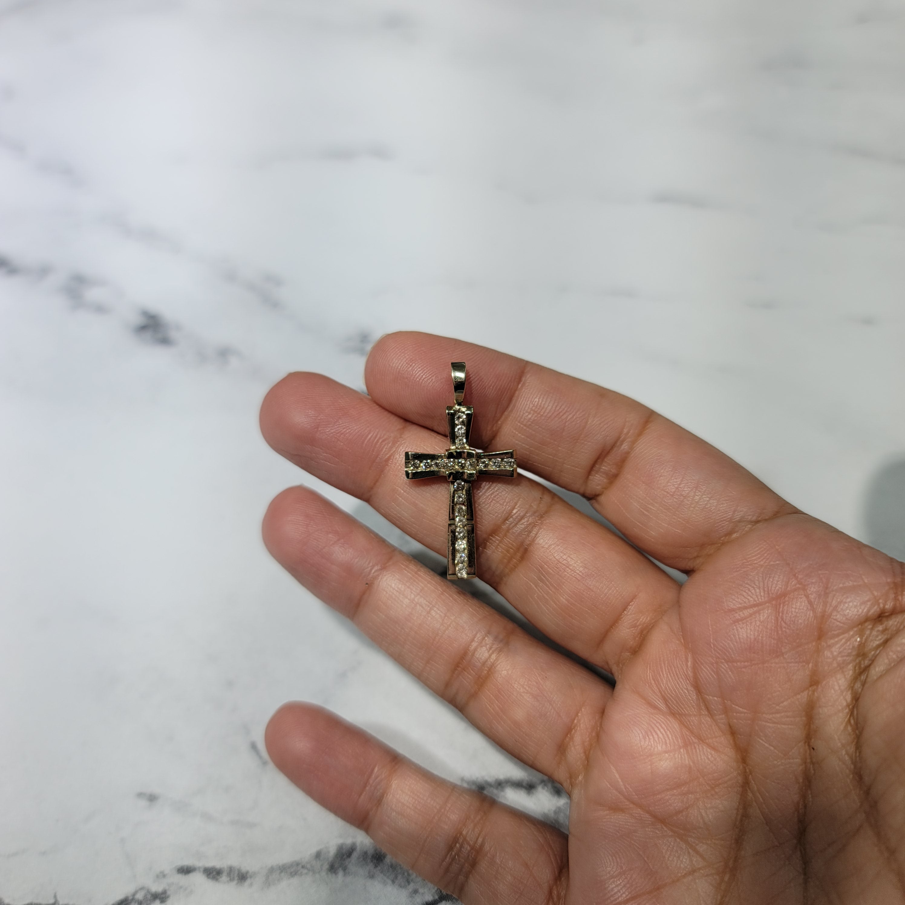 0.5 Carat Antique Style Diamond Cross Pendant Necklace for Women - Elegant Religious Jewelry Gift for Baptism, Confirmation & Special Occasions