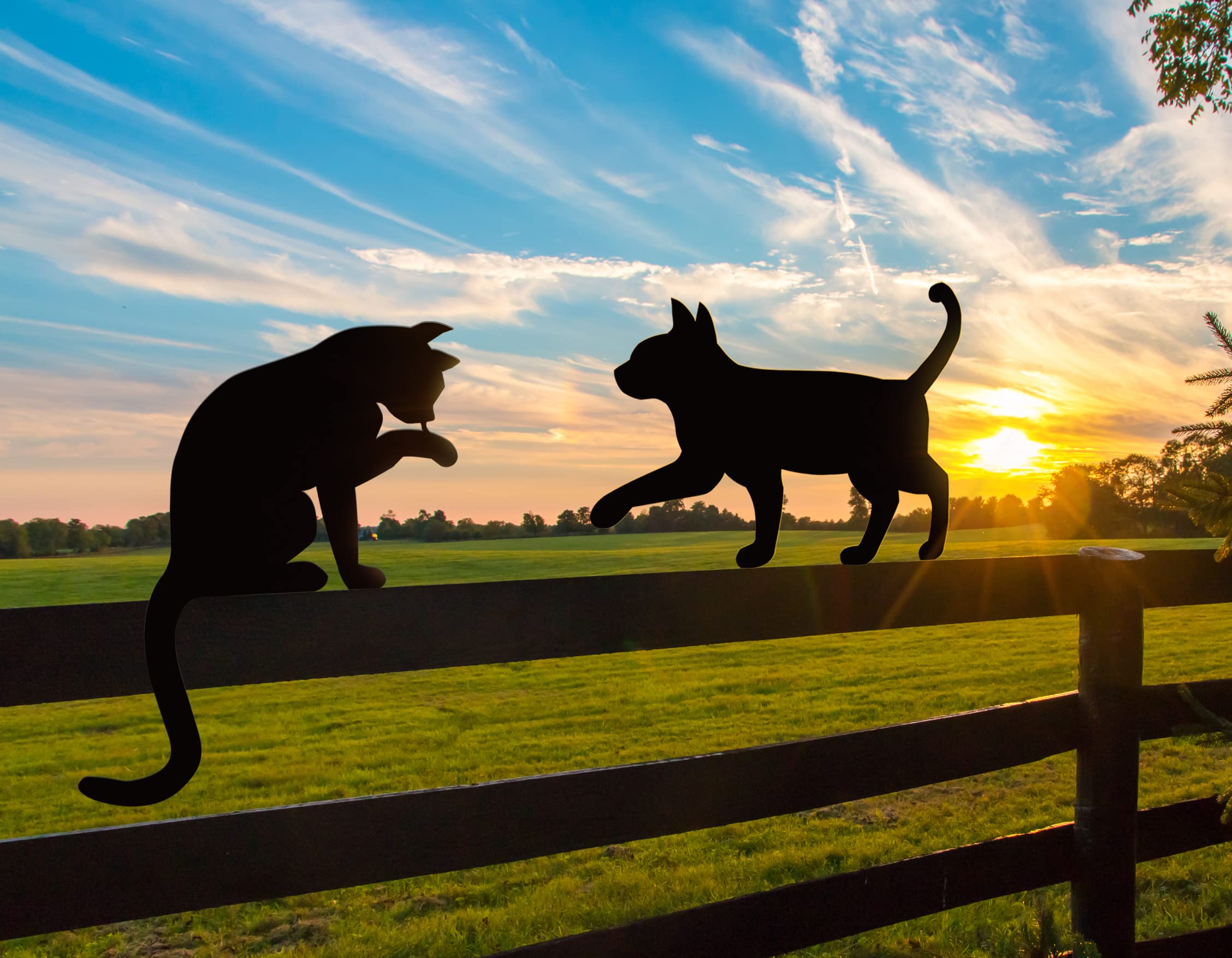 Metal Cat Fence Decorations - Black Cat Silhouette Garden Art for Outdoor Yard & Fence Decor - Unique Gifts for Cat Lovers - Perfect for Halloween Decor, Garden Accents & Pet Lover Gifts