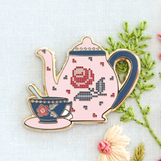 Flamingo Toes Rose Tea Set Needle Minder - Magnetic Pin Holder for Sewing, Quilting & Embroidery - Perfect for Crafters and DIY Enthusiasts