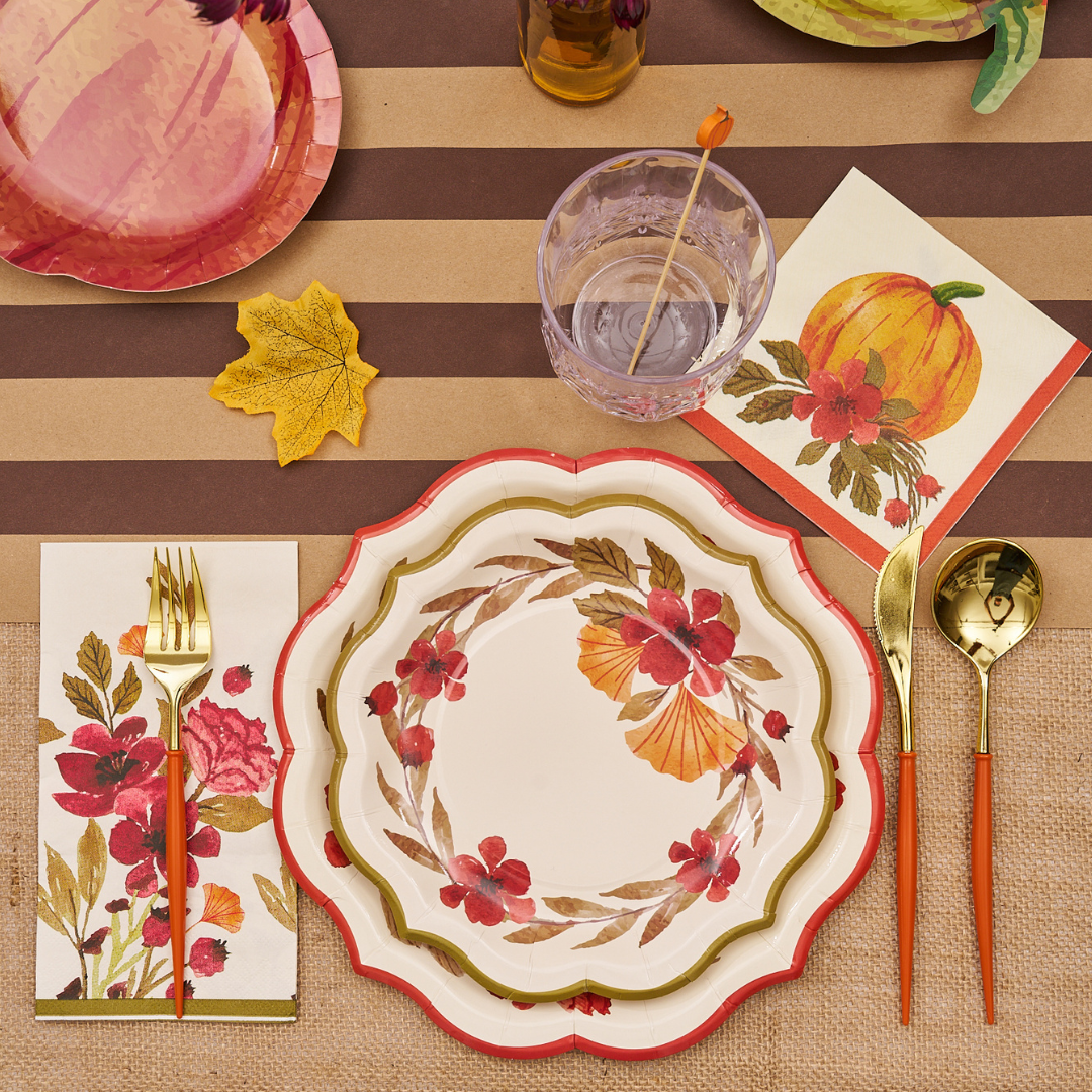 Autumn Foliage Table Setting - Fall Leaf Decor for Thanksgiving & Holiday Dining - Perfect for Seasonal Centerpieces & Home Decor