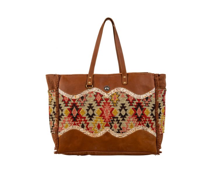 Stylish Desert Bloom Weekender Bag for Women - Large Travel Duffel with Pockets, Perfect for Weekend Getaways, Gym, and Overnight Trips