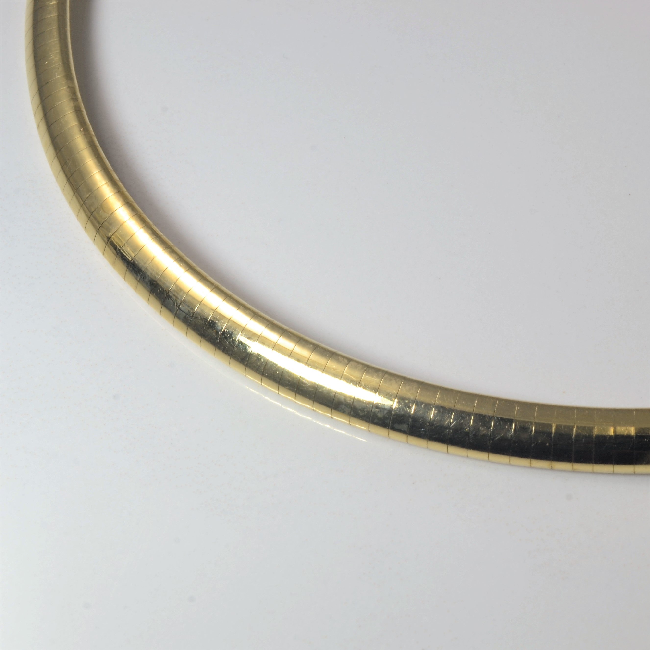 10k Yellow Gold Omega Chain Necklace for Women - 17 Inch Durable & Hypoallergenic - Perfect for Everyday Wear, Gifts & Special Occasions