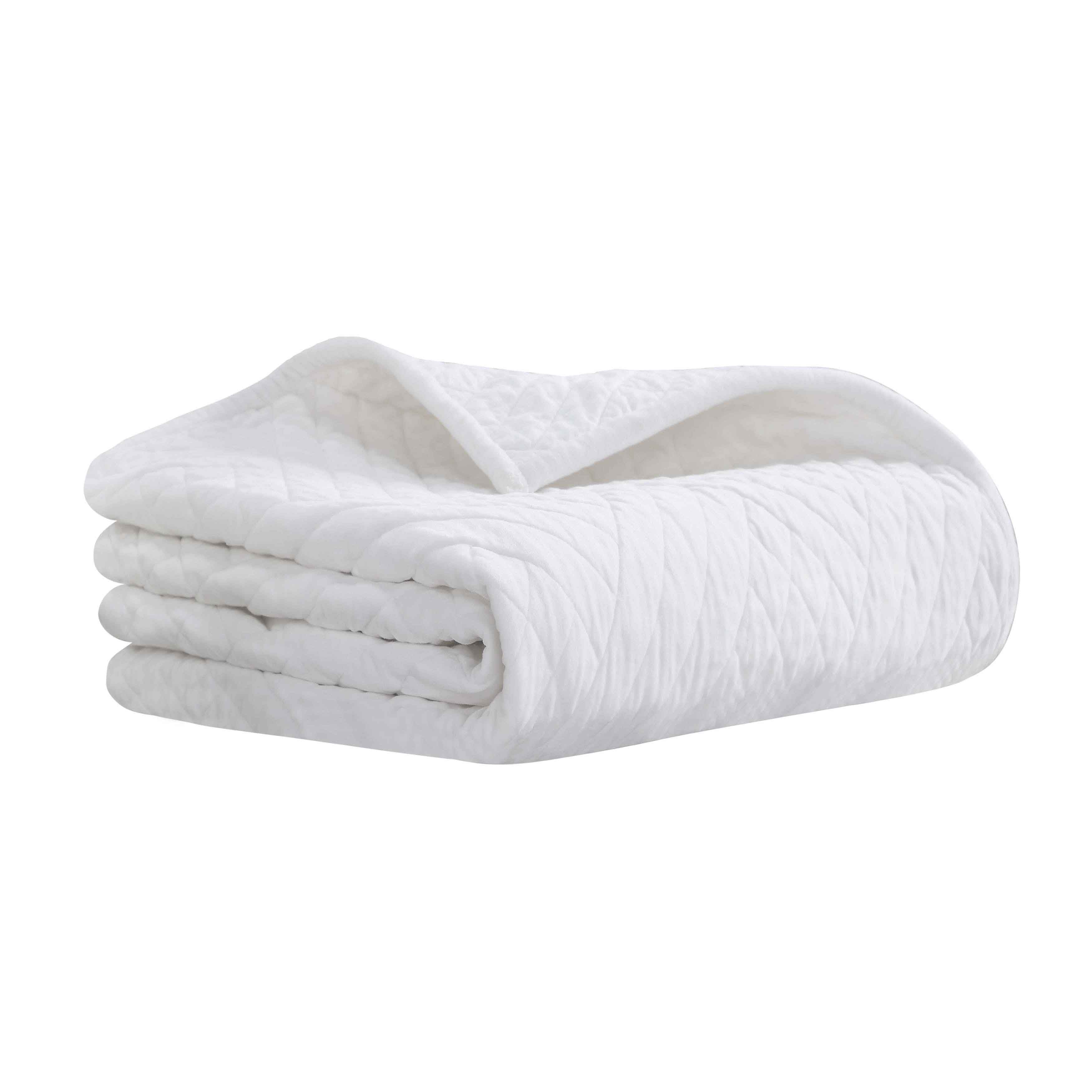Karina Cotton Velvet Lightweight Quilt & Sham Set - Ultra Soft Bedding for All Seasons | Perfect for Master Bedroom, Guest Room & Cozy Nights