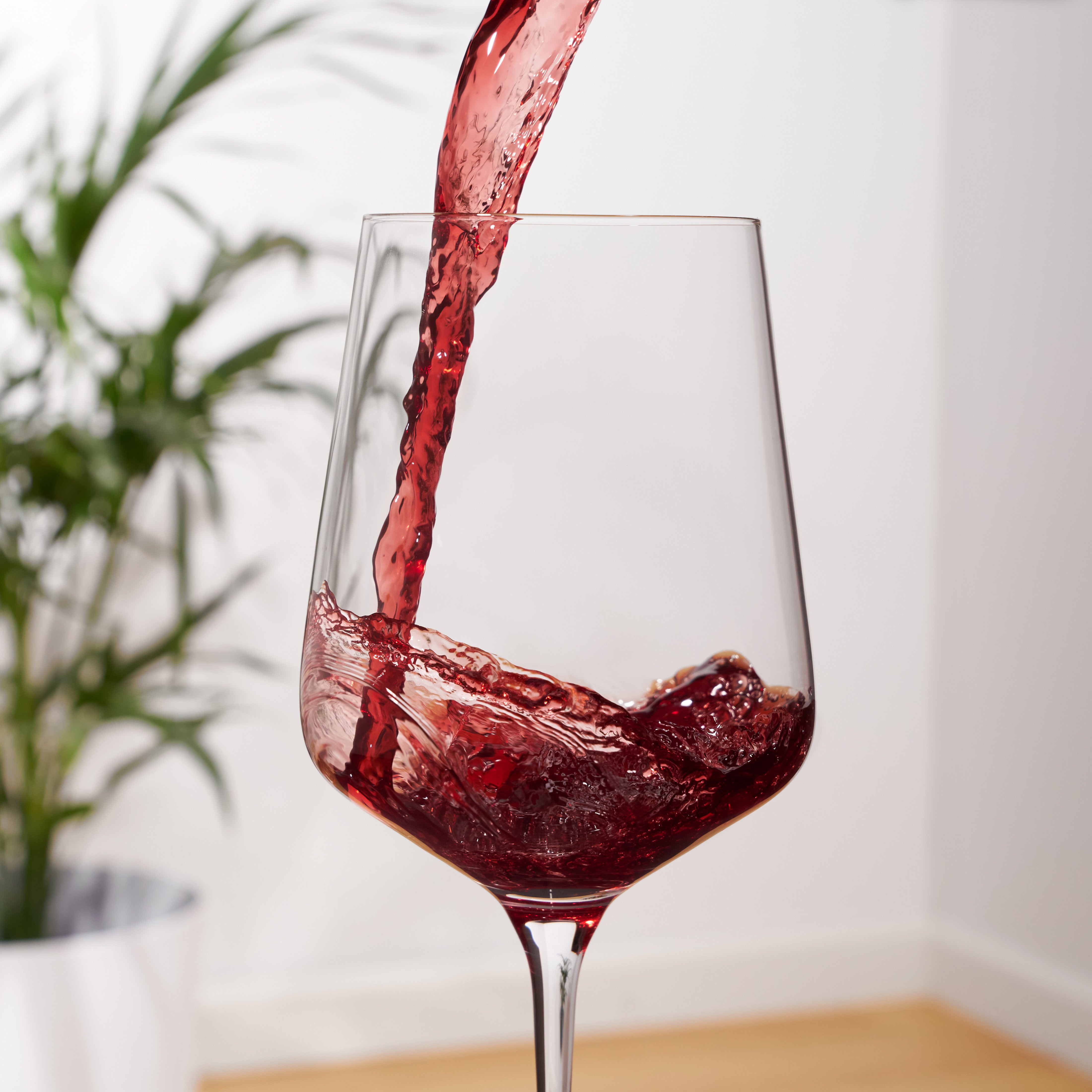 Premium Inez Crystal Bordeaux Wine Glasses Set of 4 - Elegant Stemware for Red Wine, Dinner Parties & Formal Entertaining
