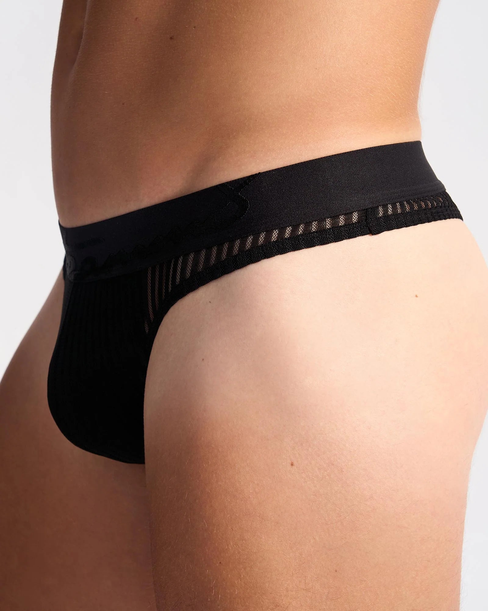 Teamm8 Casanova Mesh Thong Noir - Sexy Lingerie for Women, Comfortable & Breathable Underwear - Perfect for Date Night, Boudoir, or Special Occasions