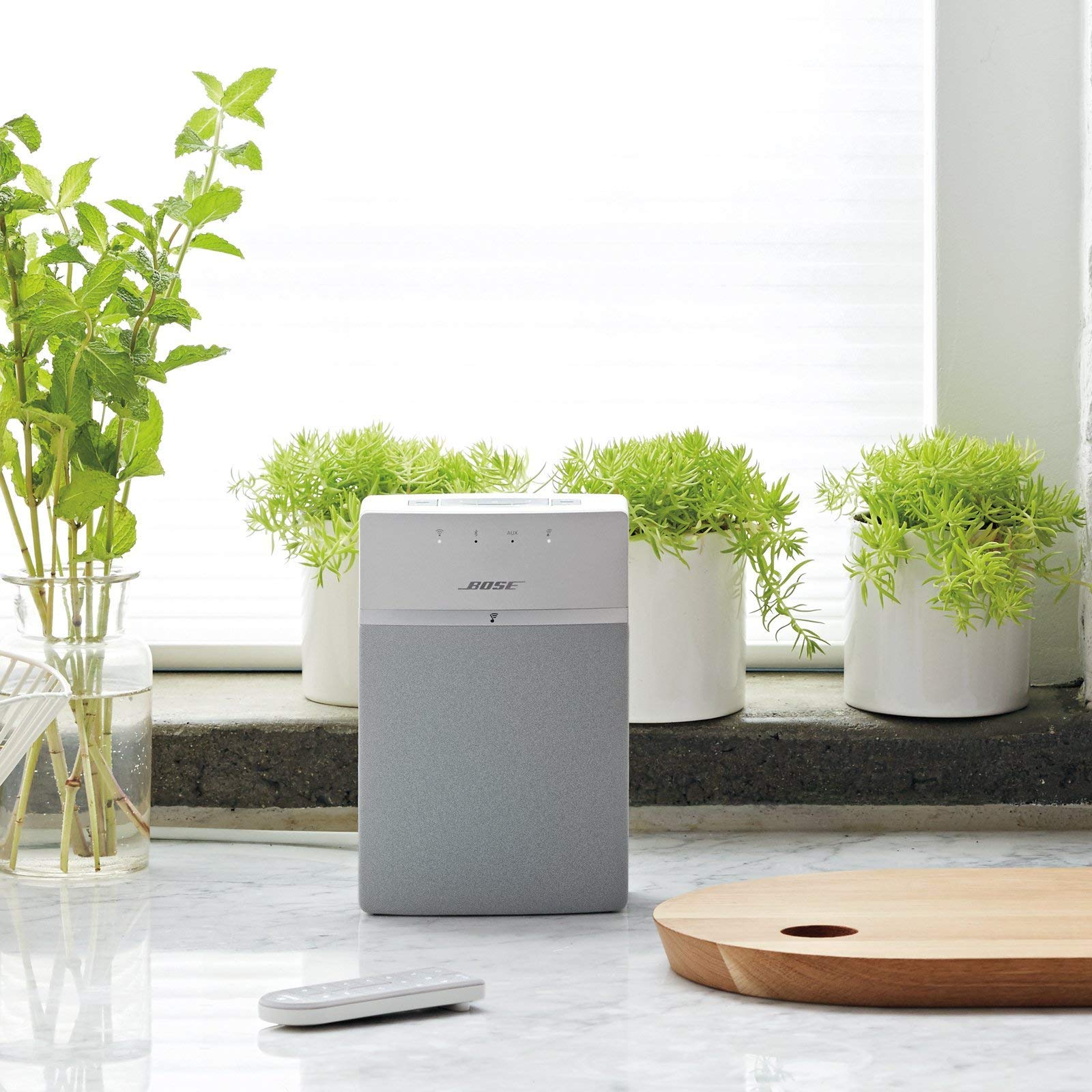 Bose SoundTouch 10 Wireless Bluetooth Speaker with Alexa Voice Control - White (Certified Refurbished) | Home Audio, Office Music Streaming & Smart Home Assistant