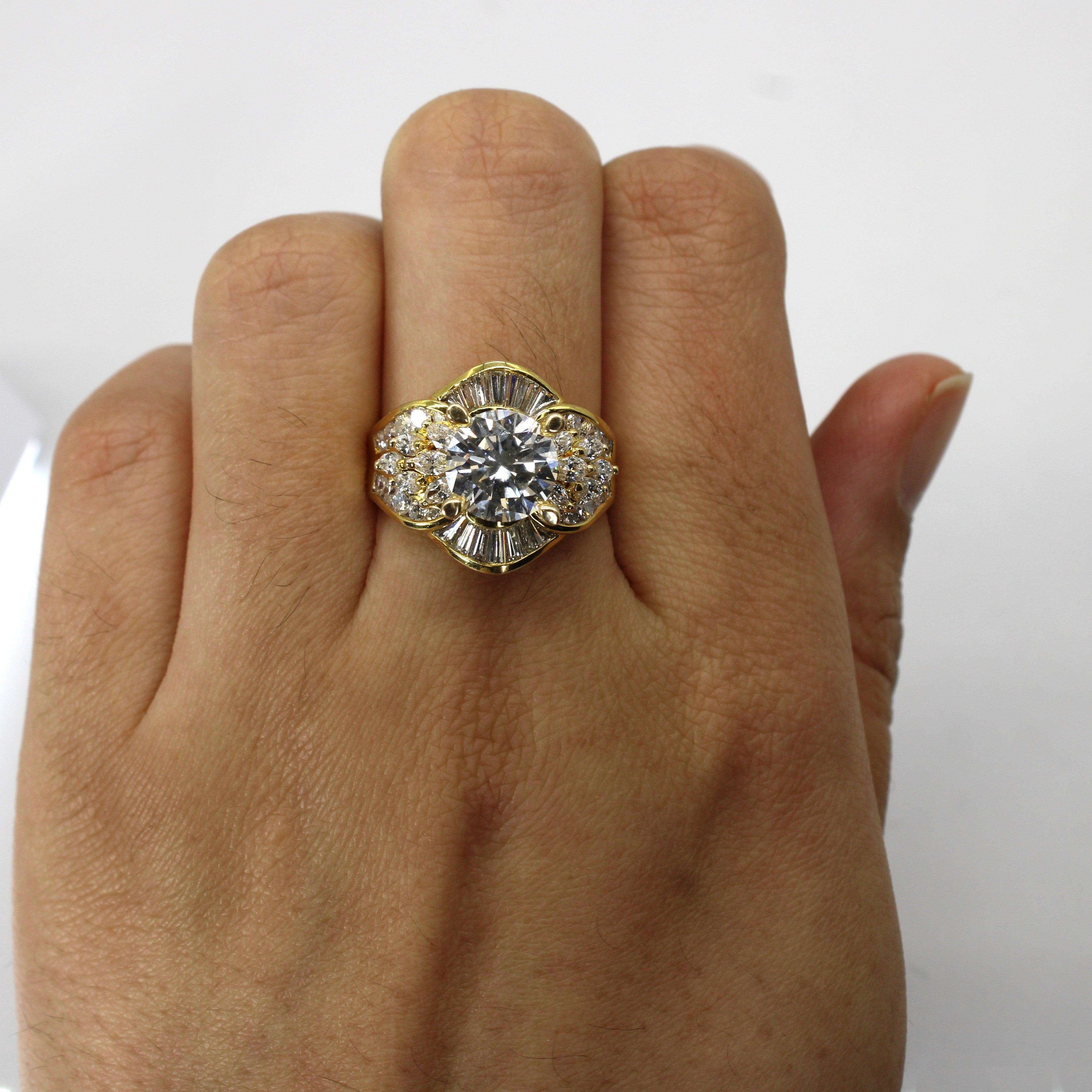 3.30ctw Multi Diamond Engagement Ring Cluster Set - VVS2/VS1 F/G Color - Size 7.25 - Perfect for Proposals, Anniversaries & Special Occasions