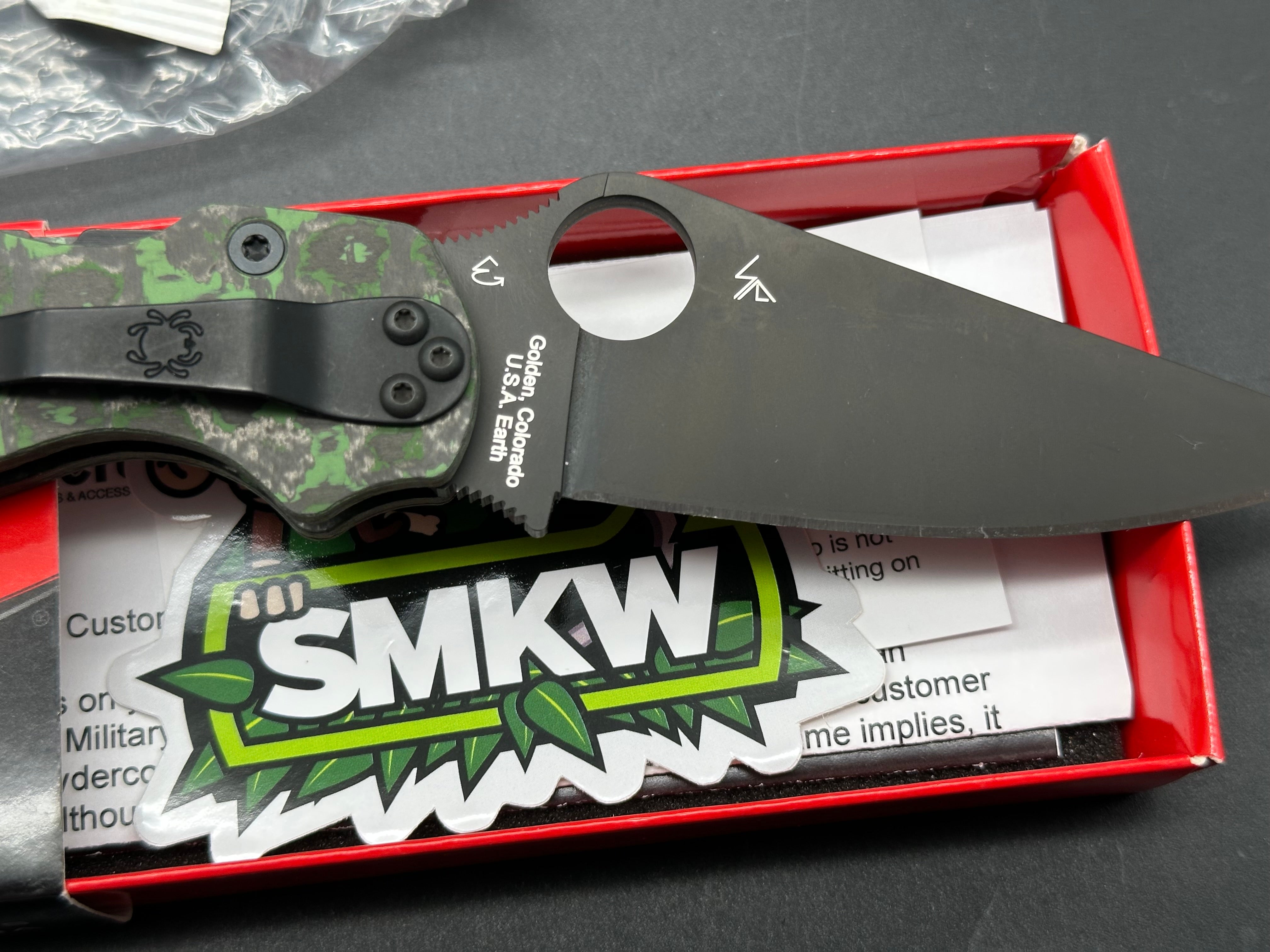 Spyderco Para 2 Folding Knife - New in Box, Green Jungle Camo, M4 Steel Blade - Perfect for Outdoor Camping, Hunting & Survival Gear