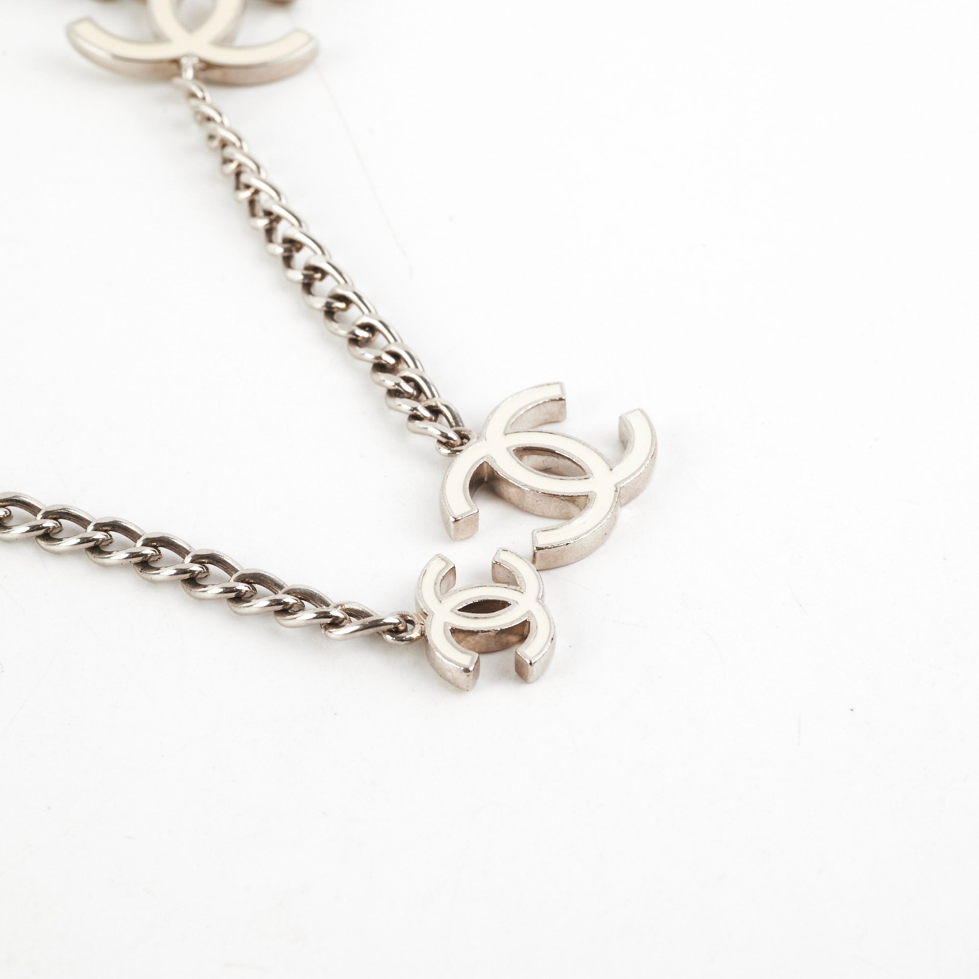 Chanel CC White Logo Chain Belt - Fashionable Costume Jewelry for Women | Perfect for Parties, Weddings & Everyday Elegance