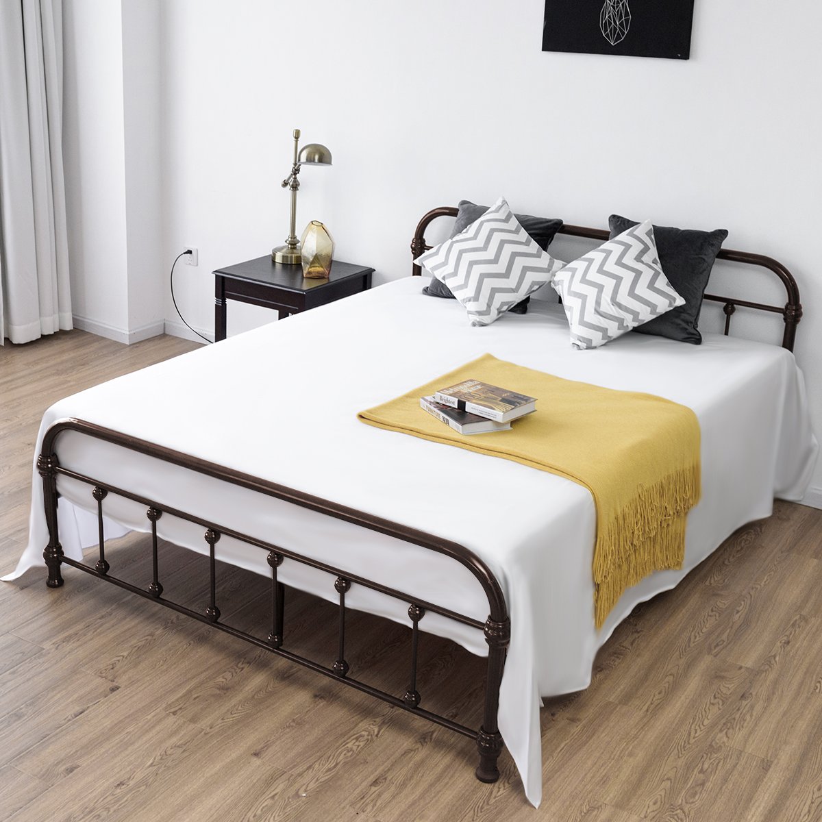 Giantex Queen Size Metal Platform Bed Frame with Headboard & Footboard - Sturdy Steel Slat & 9-Leg Support - Mattress Foundation & Box Spring Replacement - Chocolate Brown - Perfect for Modern Bedrooms, Guest Rooms & Small Space Living