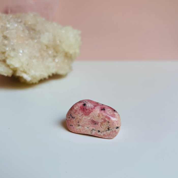Rhodochrosite Tumbled Stone - Natural Healing Crystal for Meditation, Chakra Balancing & Jewelry Making - Perfect for Home Decor, Gifts & Spiritual Practices