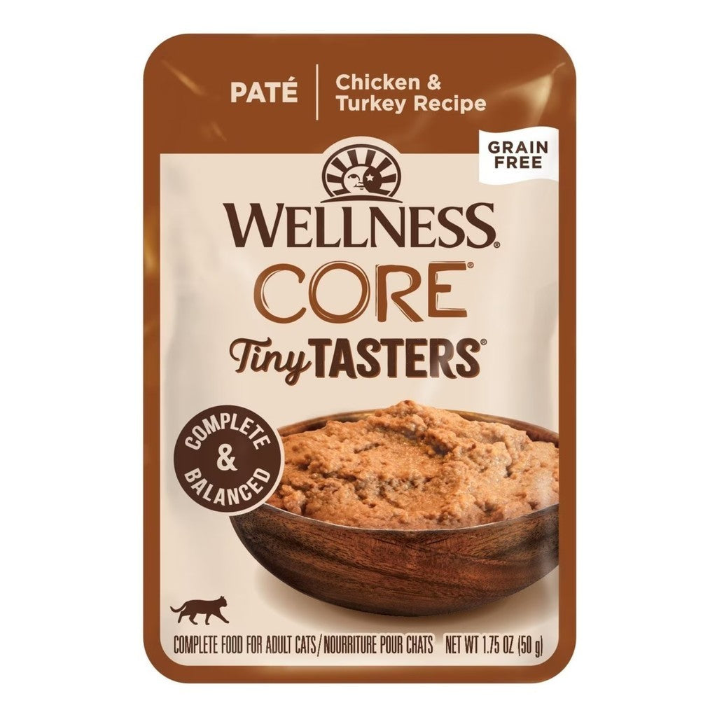 Wellness CORE Tiny Tasters Wet Cat Food - Minced Chicken & Beef, Flaked Tuna & Shrimp, Duck Recipes - Grain-Free, Healthy & Nutritious Cat Food for Kittens & Adult Cats - Perfect for Picky Eaters & Mealtime Variety