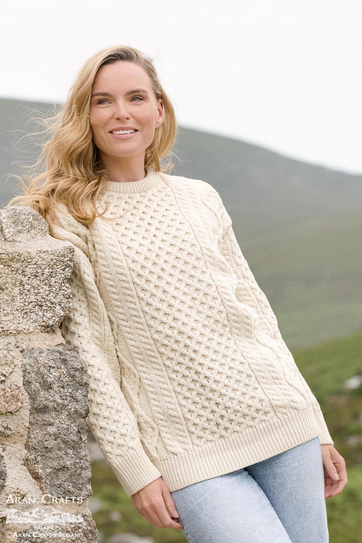 Kilronan Super Soft Aran Unisex Sweater - Warm Cable Knit Pullover for Men & Women | 2 Color Options | Perfect for Winter, Fall & Casual Outings