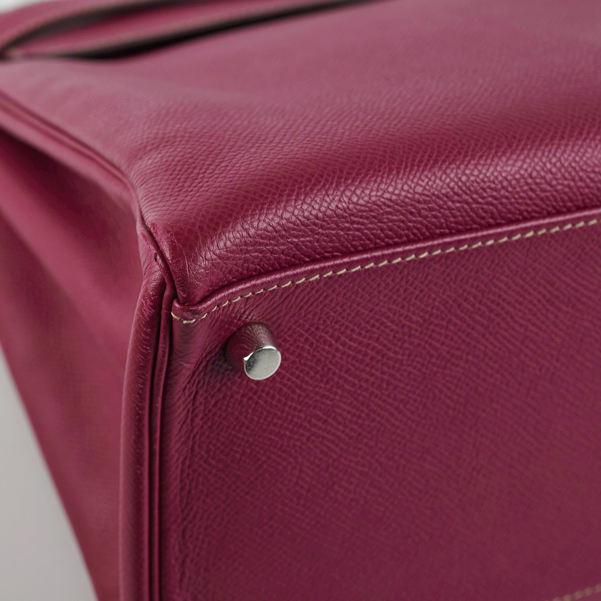 Authentic Hermes Kelly 35 Epsom Leather Bag in Tosca Color with Star O Square Stamp (2011) - Perfect for Luxury Fashion & Special Occasions