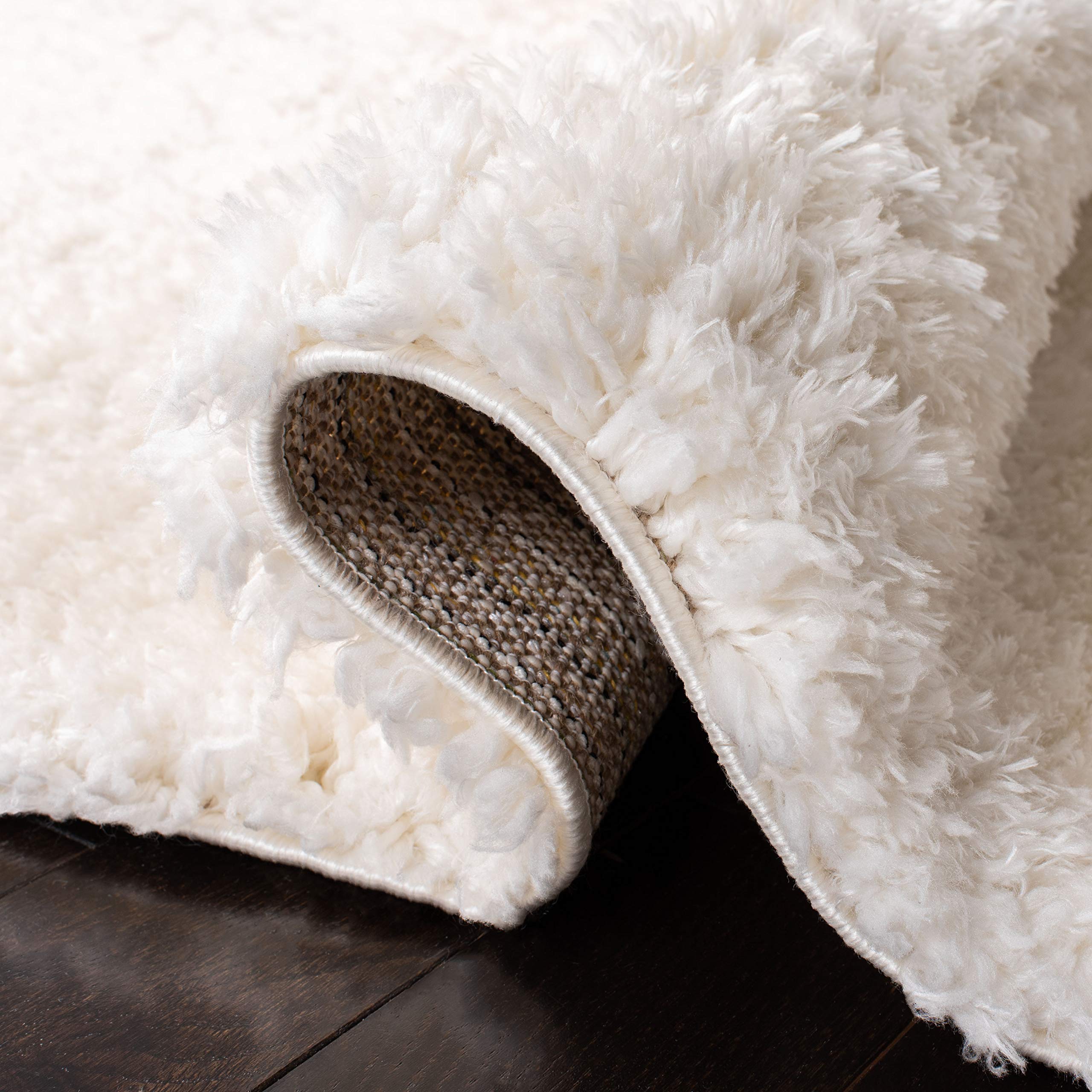 SAFAVIEH Madrid Shag Collection 6'7