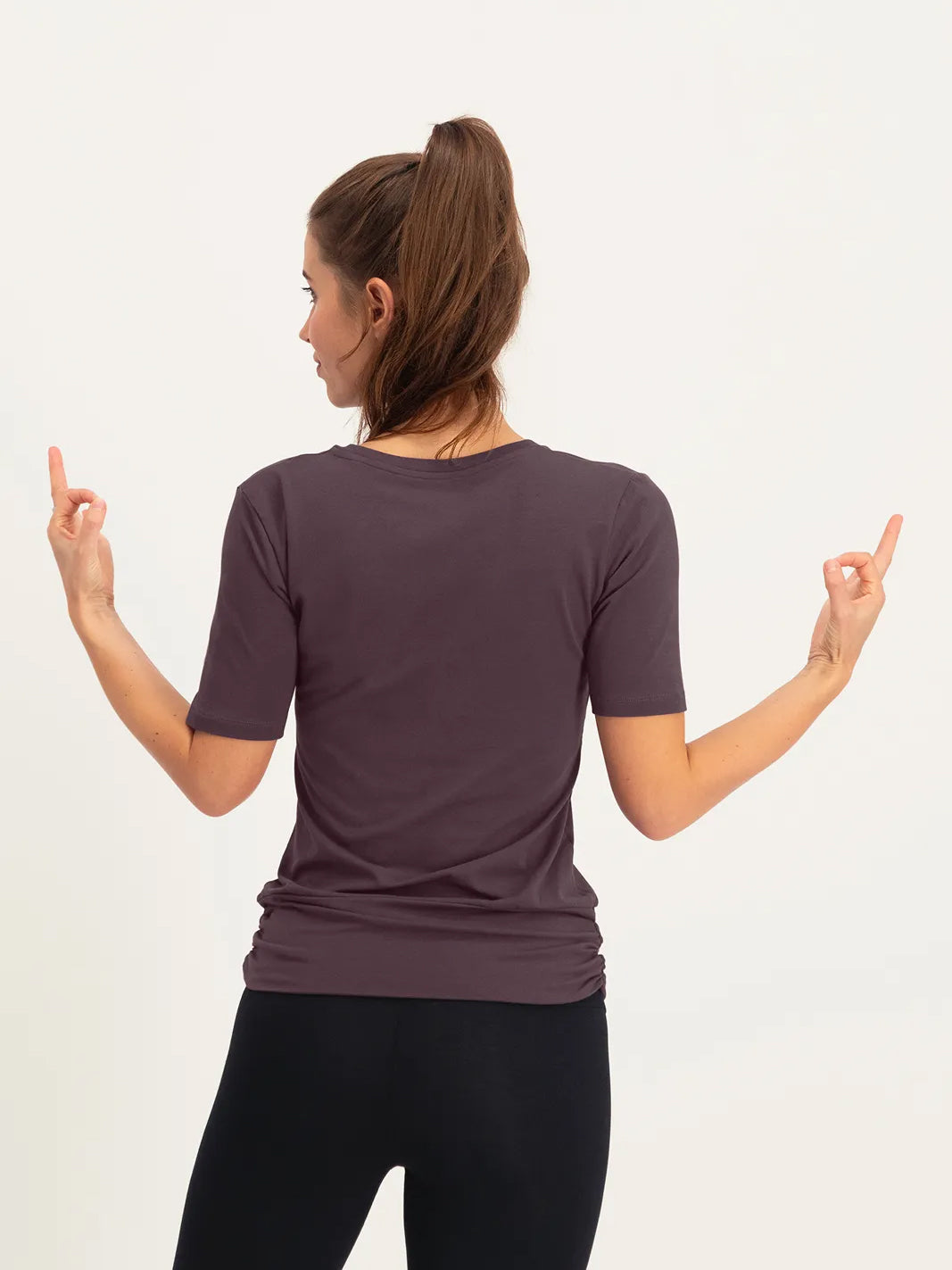 Urban Goddess Kami Yoga Tee in Berry - Comfortable Women's Yoga Shirt for Yoga, Pilates & Gym Workouts
