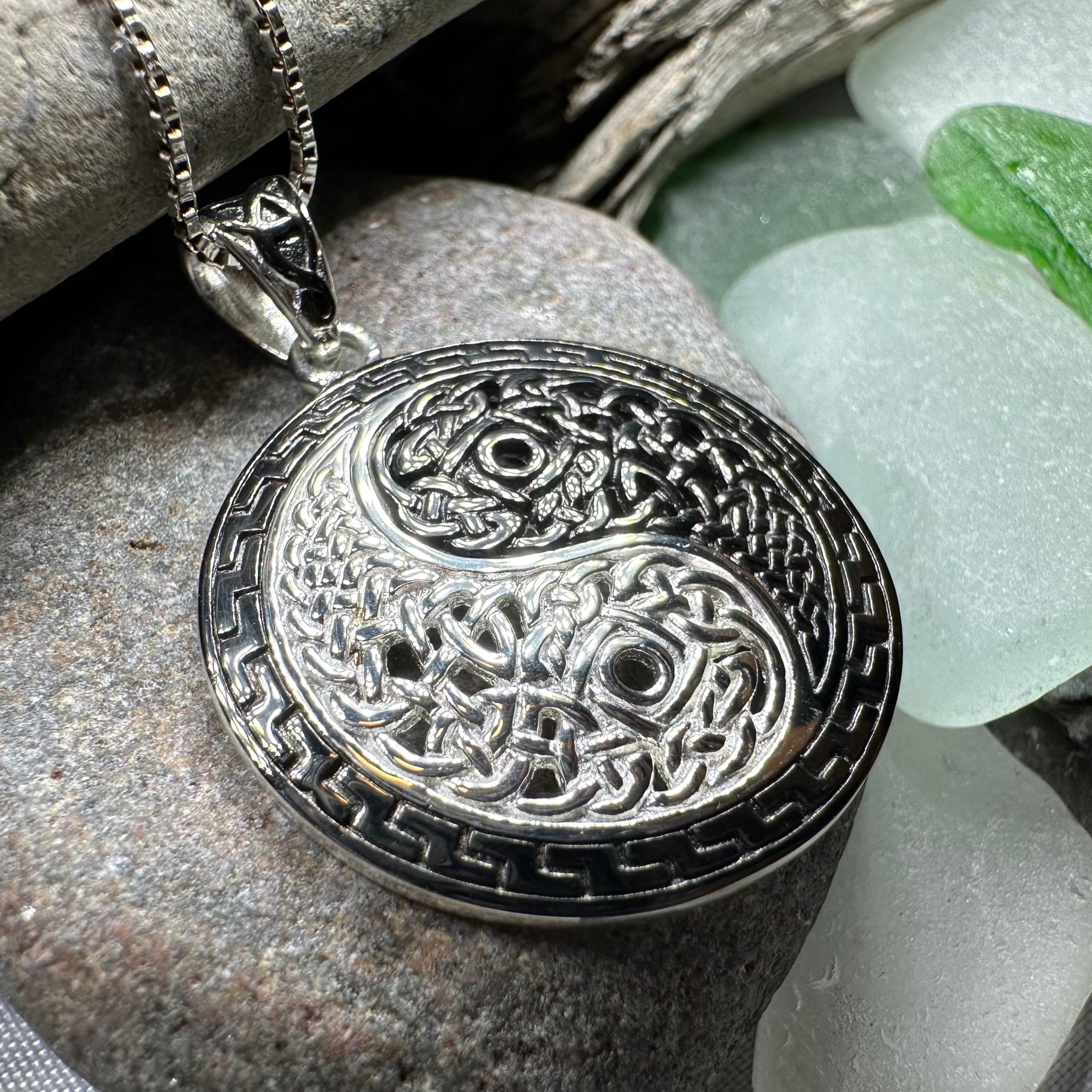 Celtic Yin Yang Necklace for Women - Stainless Steel Pendant with Chain - Spiritual Symbol Jewelry for Meditation, Yoga & Everyday Wear