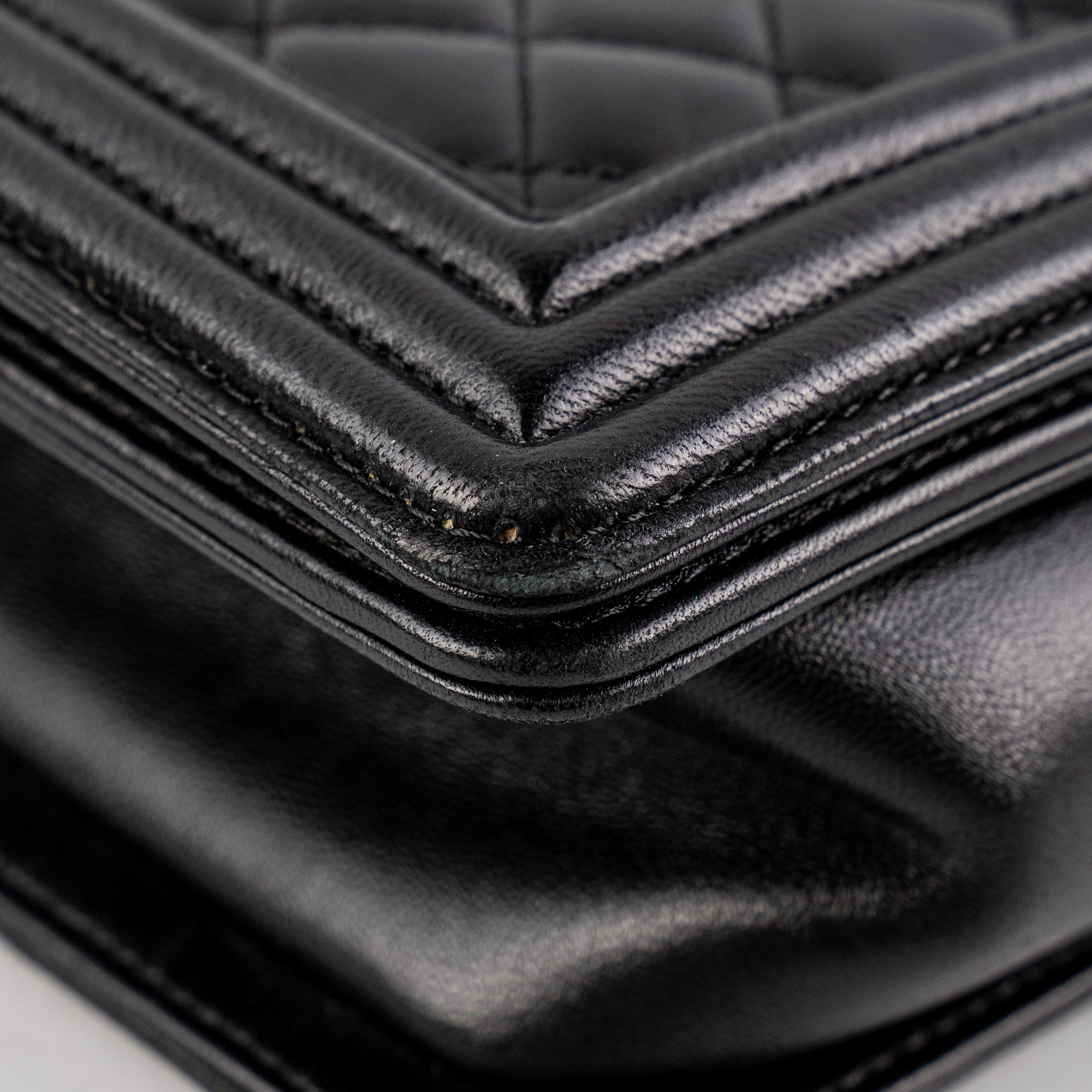 Chanel New Medium Boy Black Leather Handbag - Luxury Designer Crossbody Bag for Women, Perfect for Evening Events & Daily Use