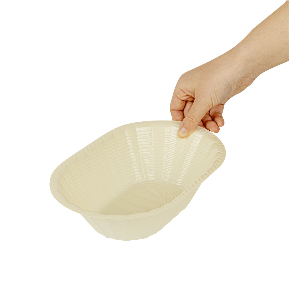 25 oz Disposable Cream Plastic Oval Food Serving Basket - 9.25
