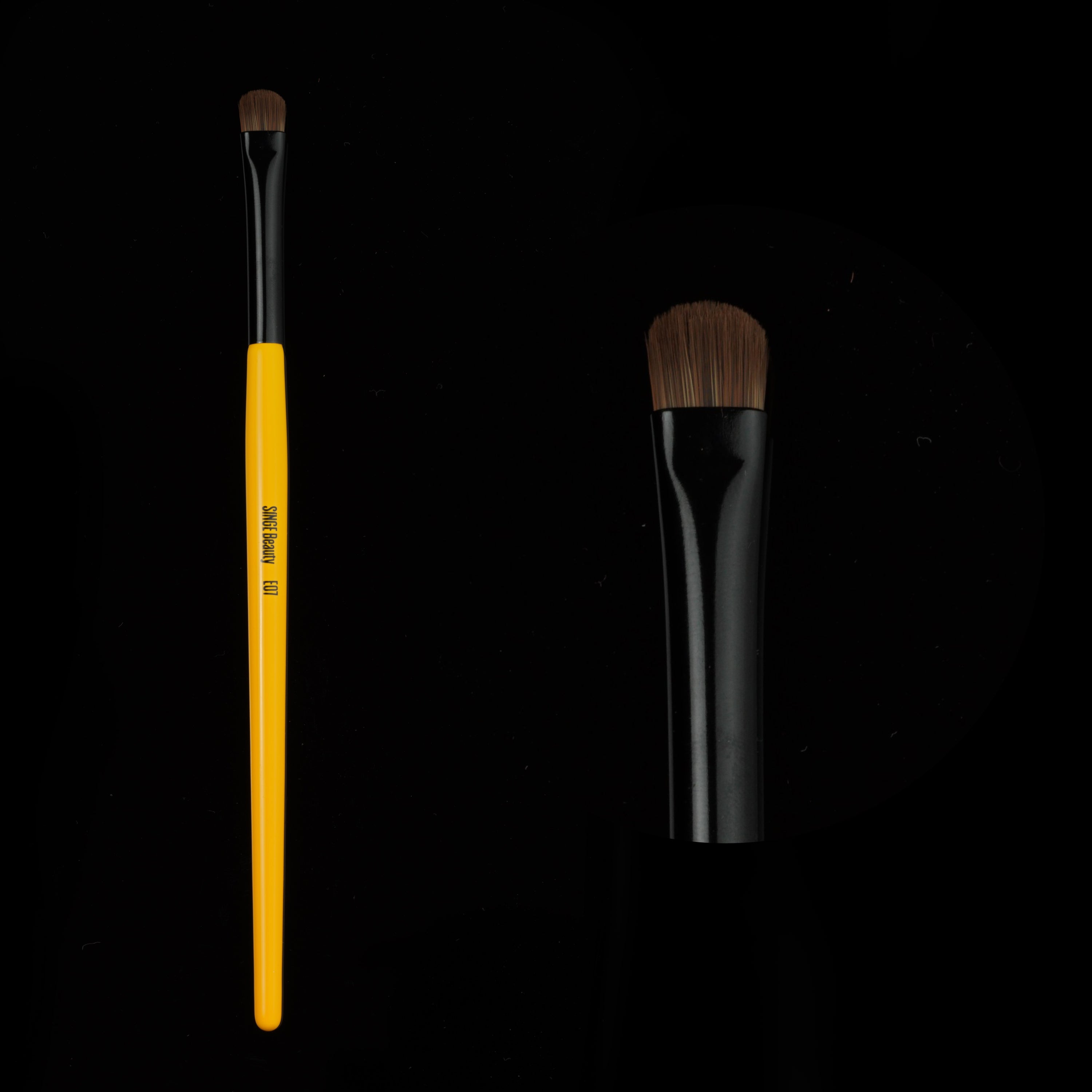 Premium Single Beauty Eye Brush E07 - Soft Bristles for Flawless Eyeshadow Blending | Perfect for Professional Makeup & Everyday Use