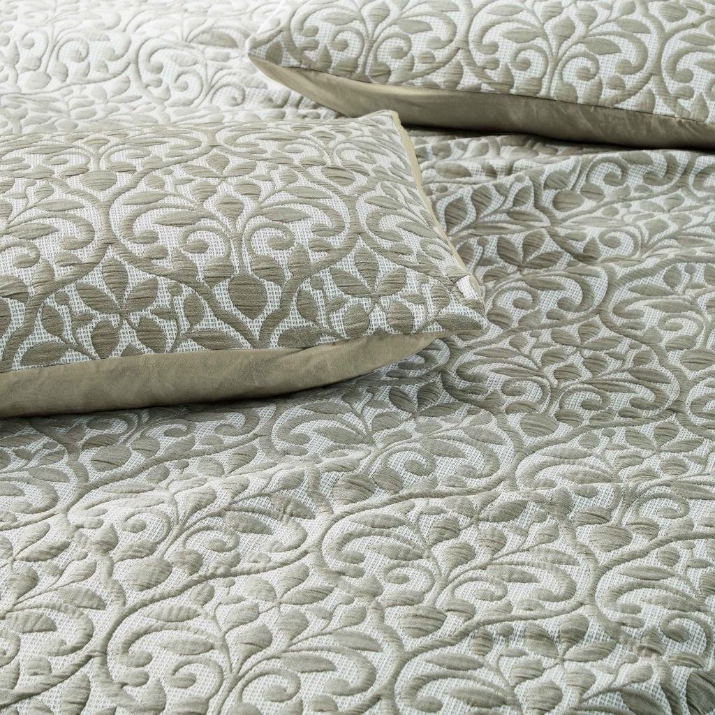 Premium Vineyard Cotton Blend Medium Weight Matelasse Woven Coverlet - Soft Bedspread for All Seasons | Perfect for Guest Rooms, Master Bedrooms & Cozy Home Decor