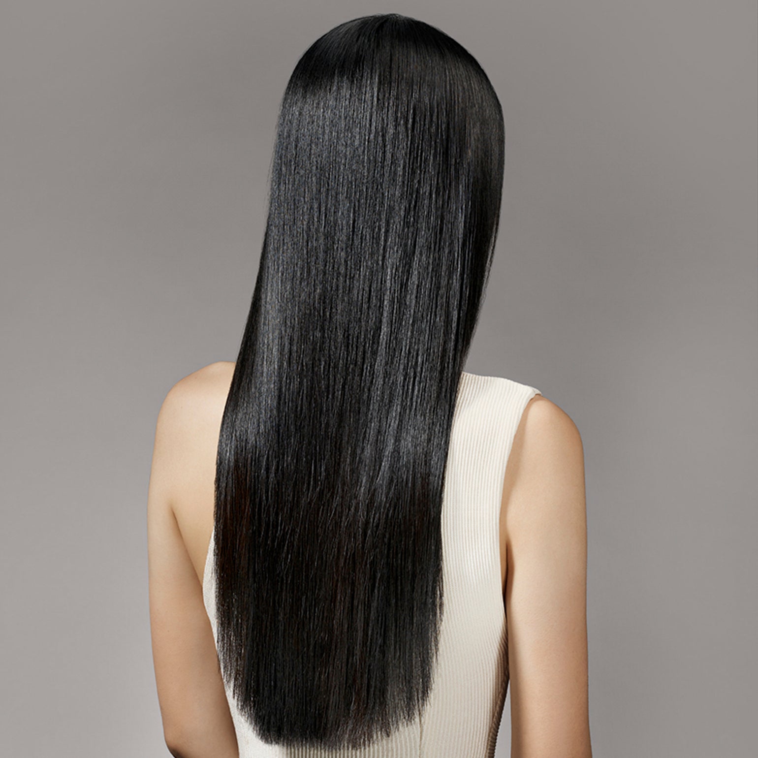 Royal Blowout Heat Protectant Styling Spray for Smooth & Shiny Hair - Perfect for Salon-Quality Blowouts & Daily Heat Styling