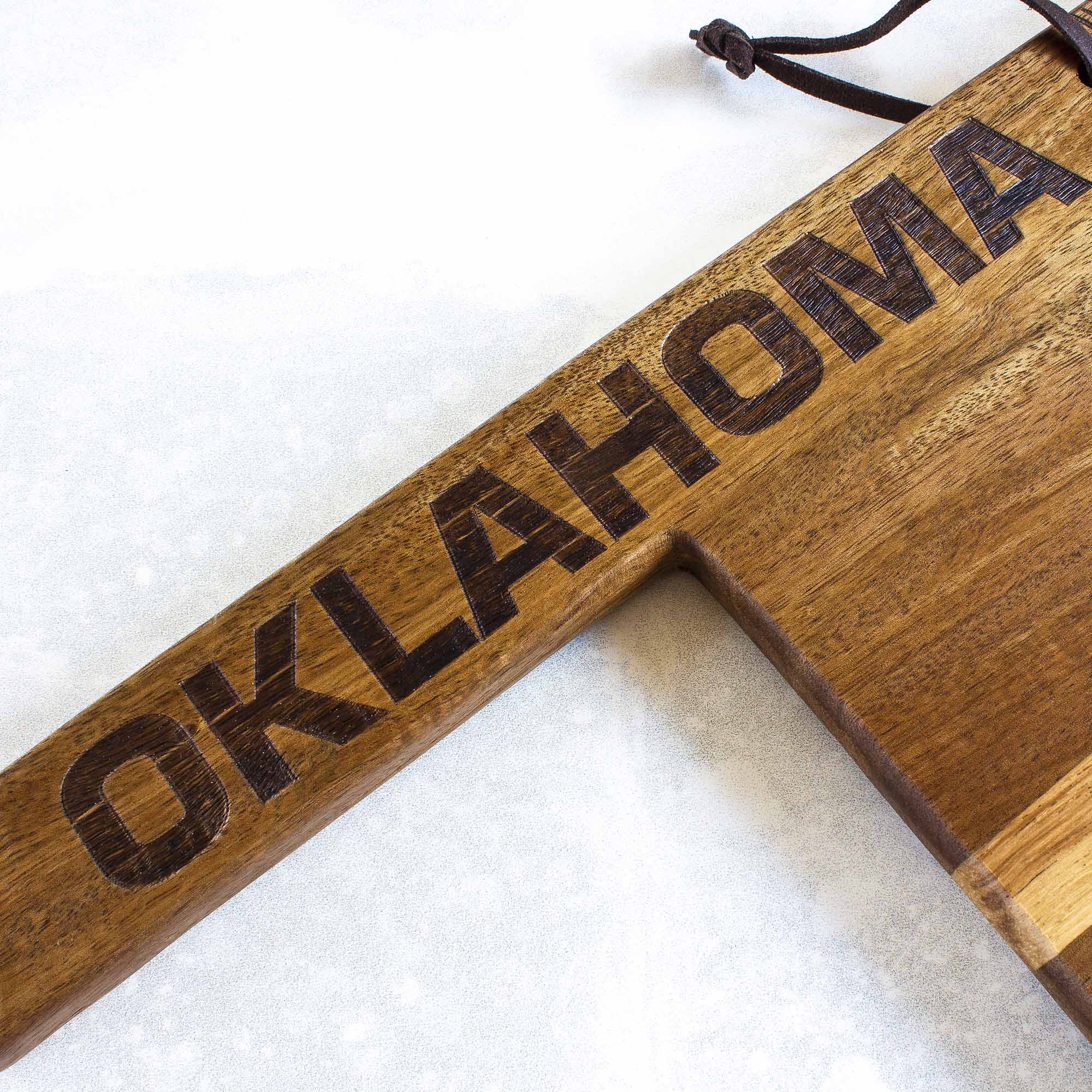 Premium Oklahoma Wood Cutting Board by Rock & Branch® - Handcrafted Chopping Board for Meat, Cheese & Vegetables - Perfect for Kitchen, BBQ & Gift Giving