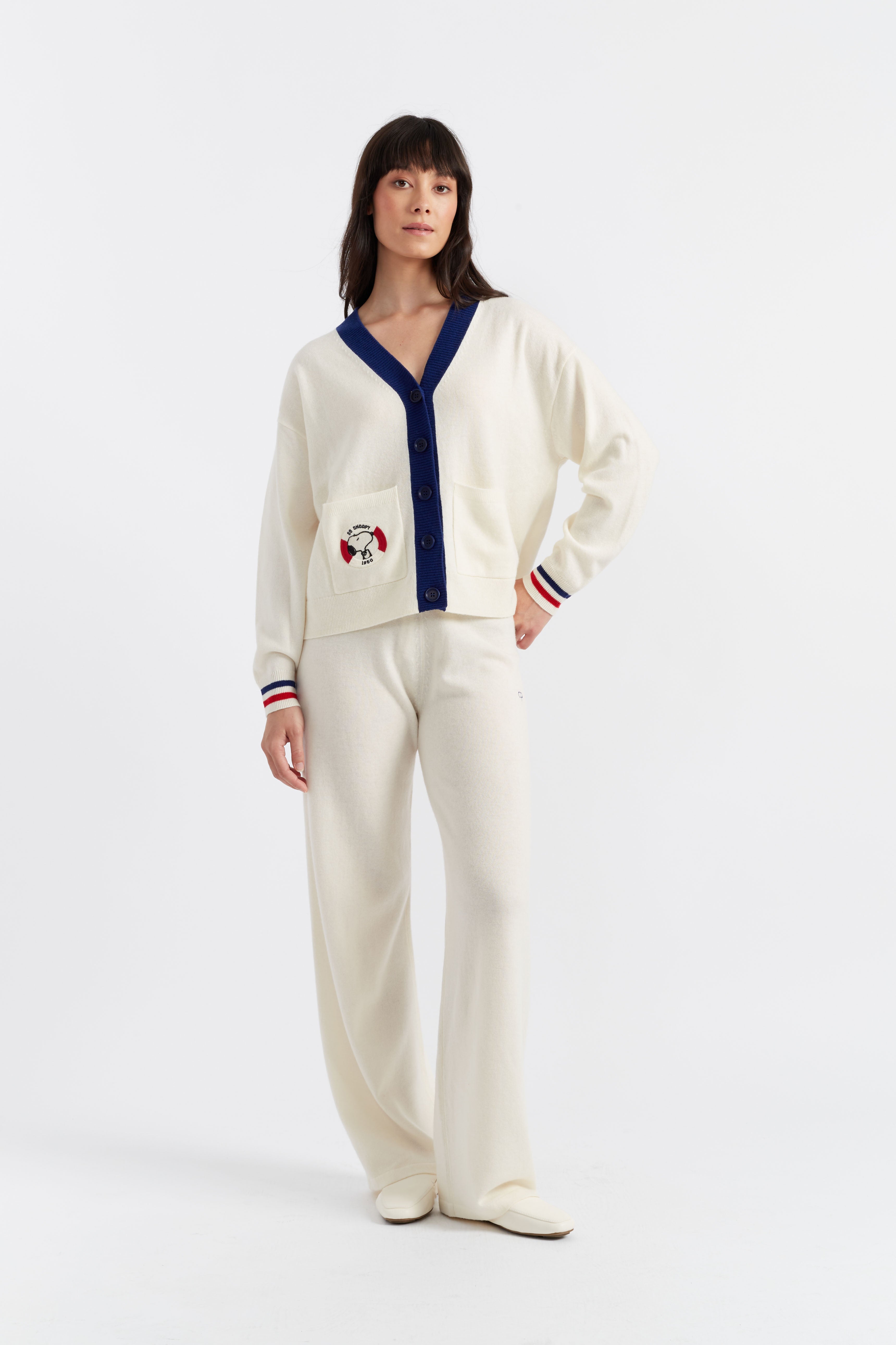 Soft Cream Wool Cashmere Snoopy Nautical Cardigan Sweater for Women - Cozy Winter Pullover for Casual Outings and Holiday Gatherings
