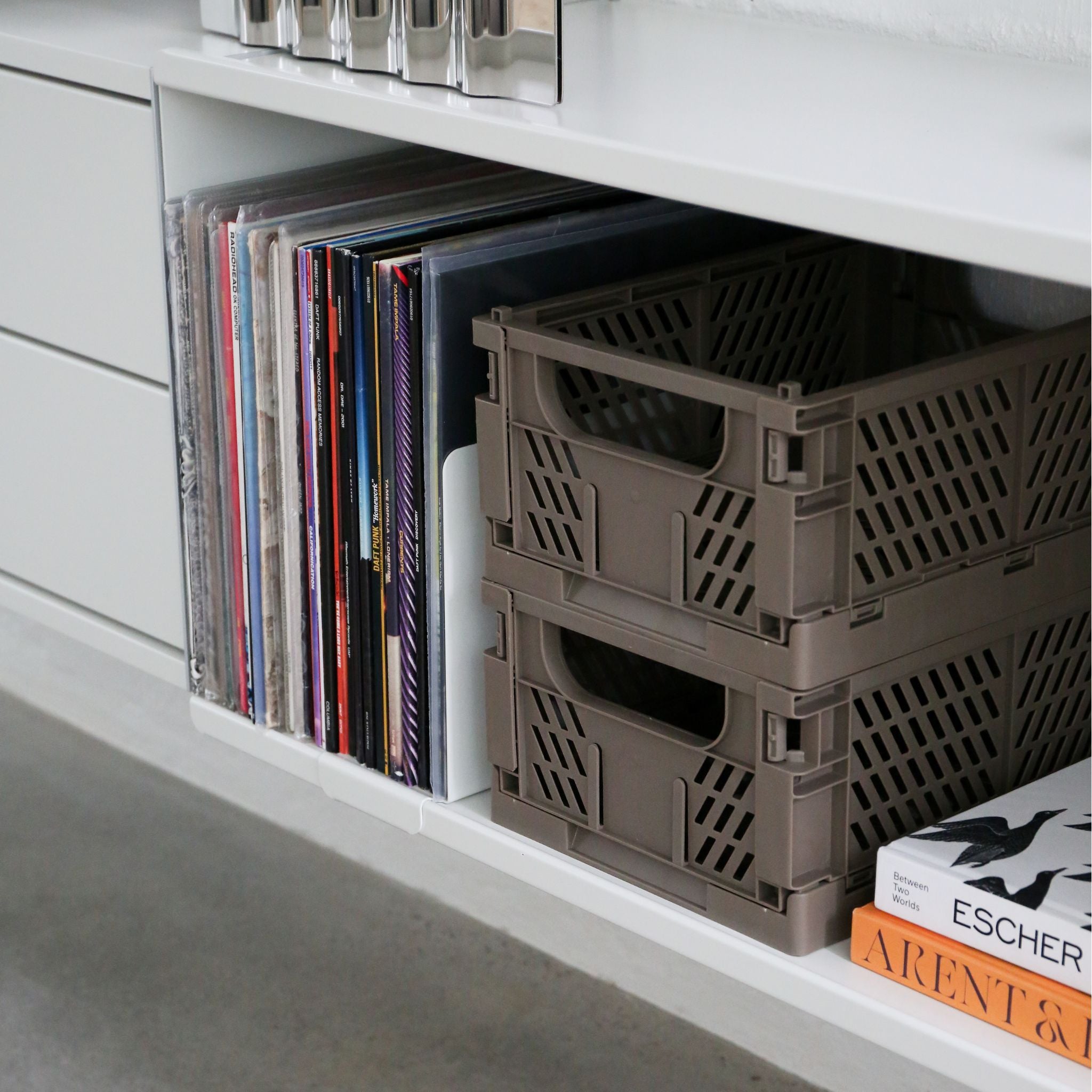 DESIGNSTUFF Slant Collapsible Storage Crate - Medium 13