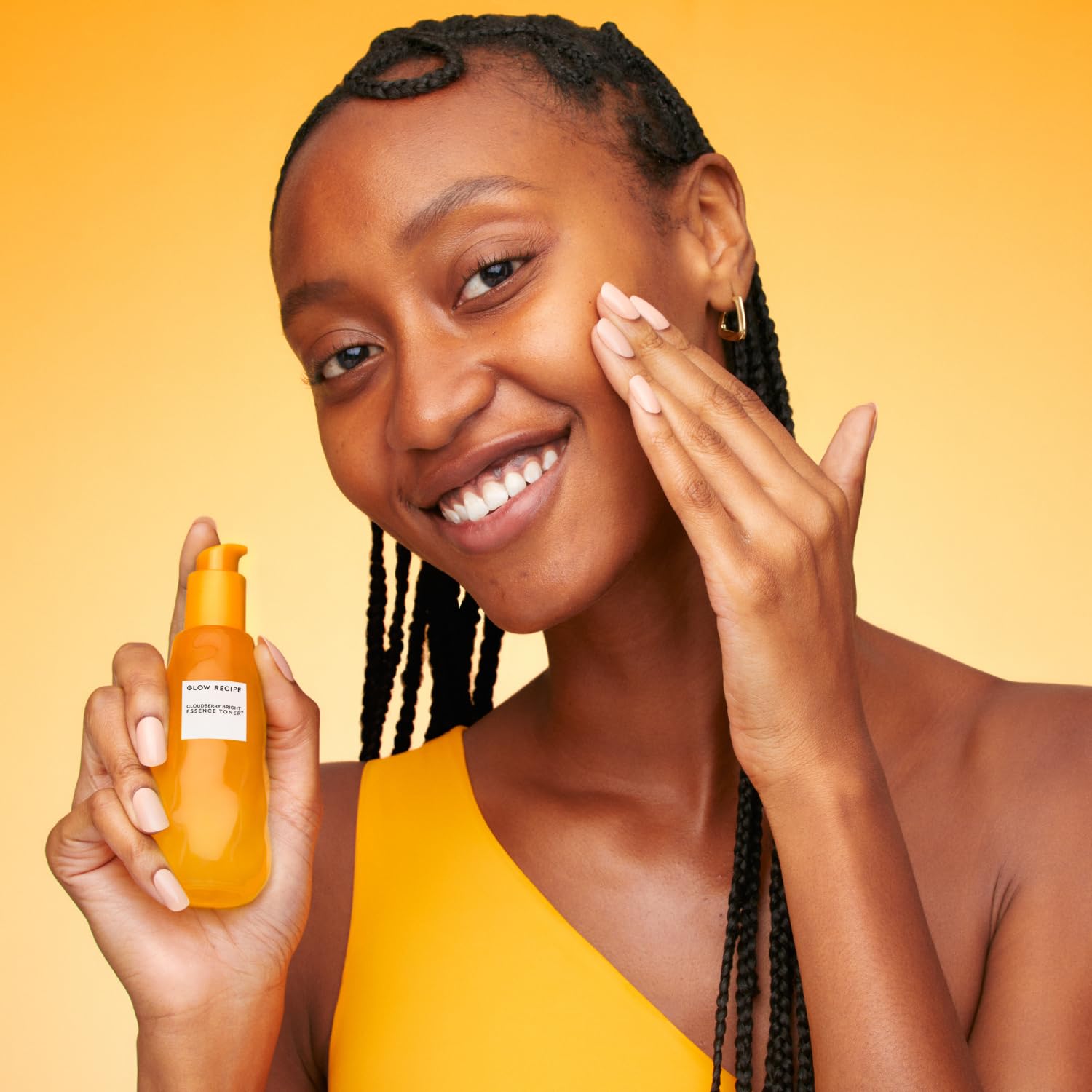 Glow Recipe Cloudberry Brightening Essence Toner Bundle - Full Size 75ml + Travel Size 30ml | Vitamin C Dark Spot Treatment for Glowing Skin | Perfect for Daily Skincare Routine & Travel Essentials