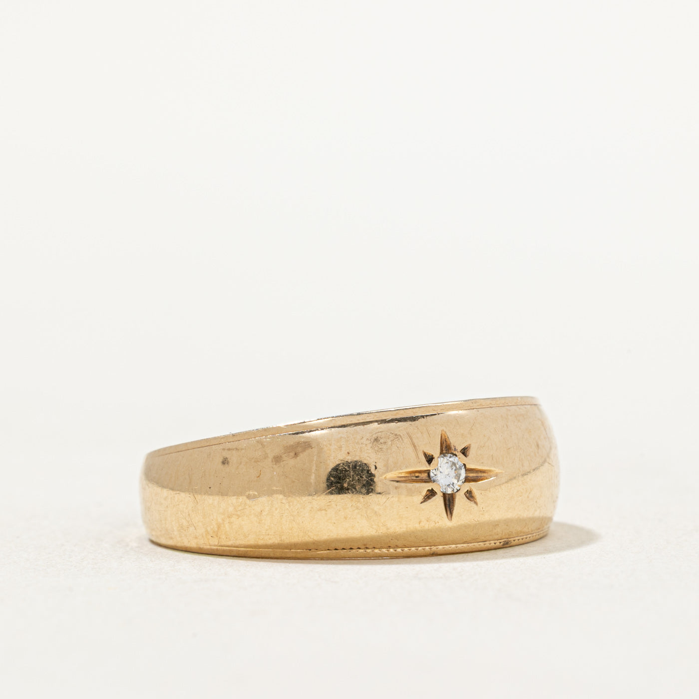 0.035ct Star Set Diamond Wedding Band Ring - Size 9.75 | Elegant & Timeless Jewelry for Brides, Anniversaries & Special Occasions