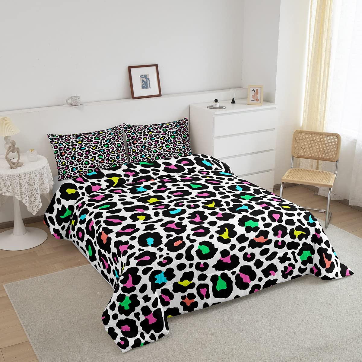 Cheetah Print Bedding Set Queen - Luxury Microfiber Comforter with Pillowcases for Girls Dorm & Safari Theme Room