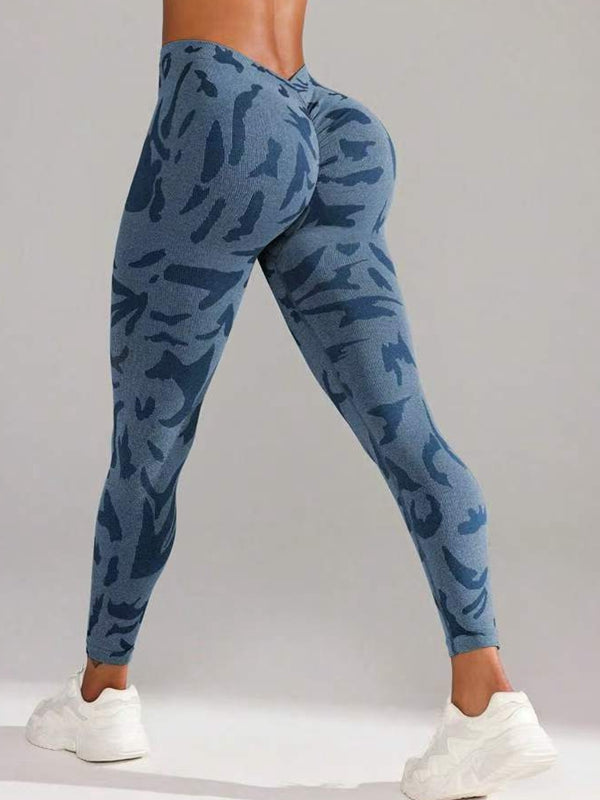 ZASUWA Women's Sexy Camouflage Print High-Waisted Yoga Pants - Deep V Back & Scrunch Butt Lifting Leggings for Workout, Gym & Casual Wear