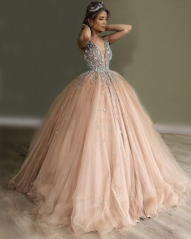 Elegant Beaded V-Neck Ball Gown Princess Prom Dress for Formal Events & Special Occasions - Perfect for Homecoming, Quinceañera & Evening Galas