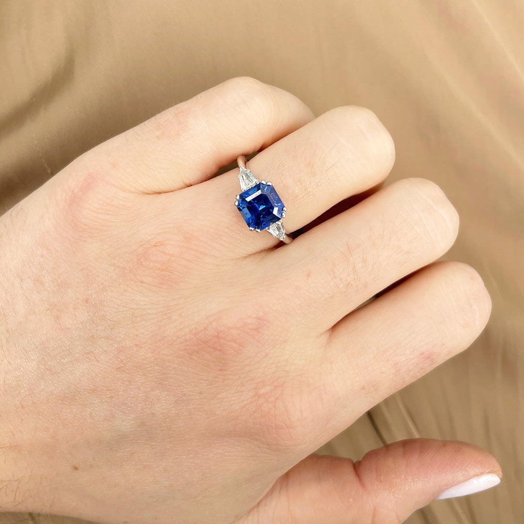 3ct Asscher Cut Sapphire & Diamond Three Stone 14K Gold Engagement Ring for Women - Perfect for Proposals, Anniversaries & Special Occasions