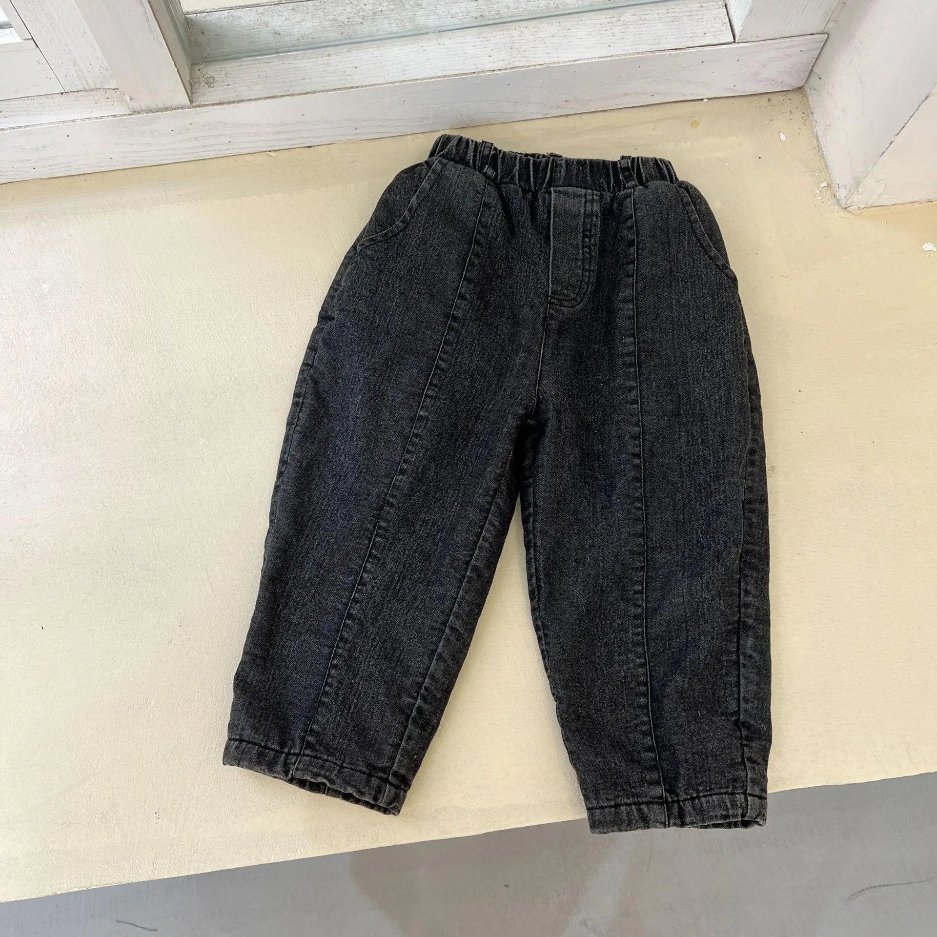 Kids' Fleece-Lined Denim Jeans for Boys & Girls - Warm Velvet Thickened Winter Pants, Cotton Casual Trousers for Autumn & Cold Weather - Perfect for School, Playdates and Outdoor Activities