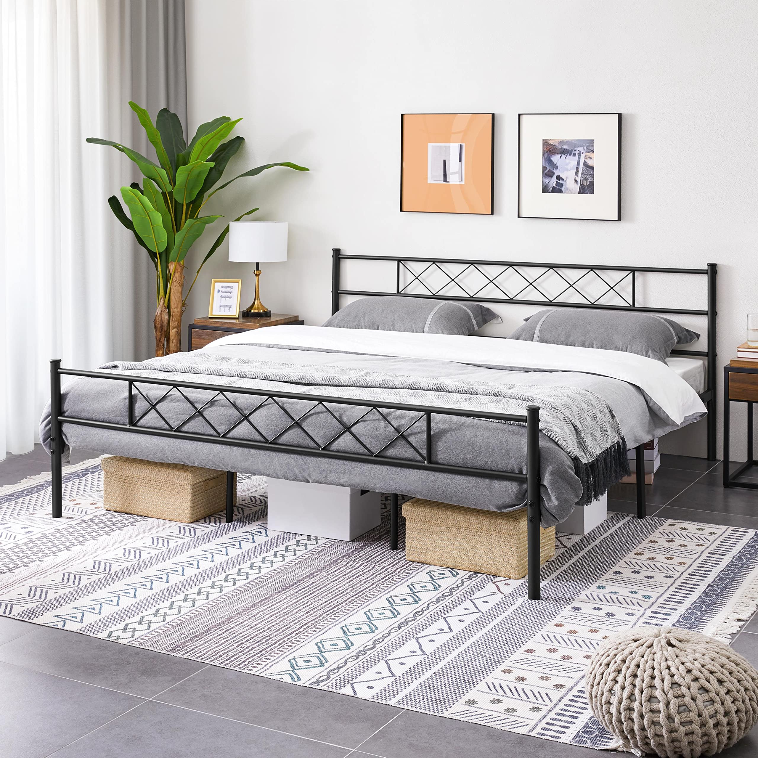 Yaheetech King Size Metal Bed Frame with Headboard and Footboard - Sturdy Mattress Foundation with Under Bed Storage Space in Black - Perfect for Master Bedroom, Guest Room, and Dormitory