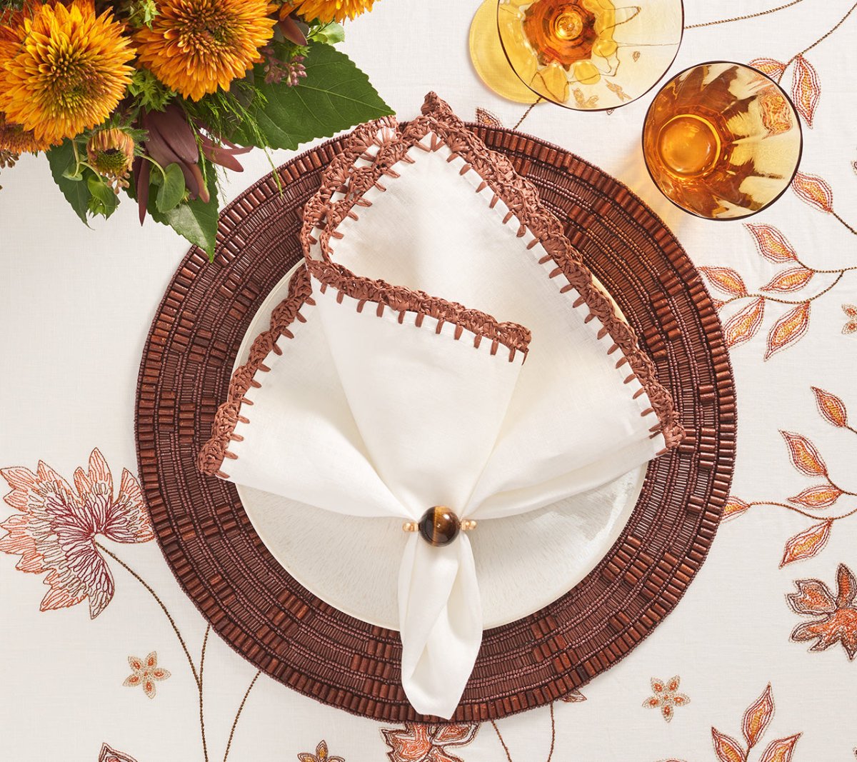 Elegant Brown Mineral Napkin Rings Set of 4 - Rustic Stone Tableware for Wedding, Thanksgiving & Dinner Party Decor